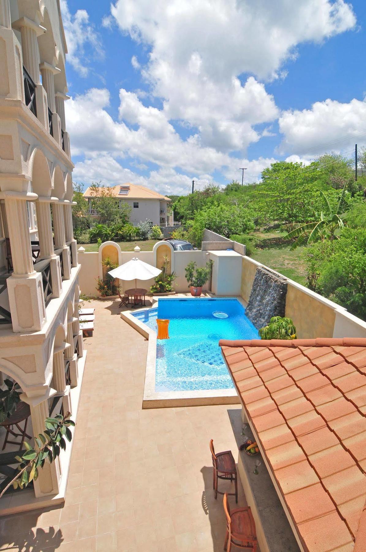Mandela Court Aparthotel Lance aux Epines