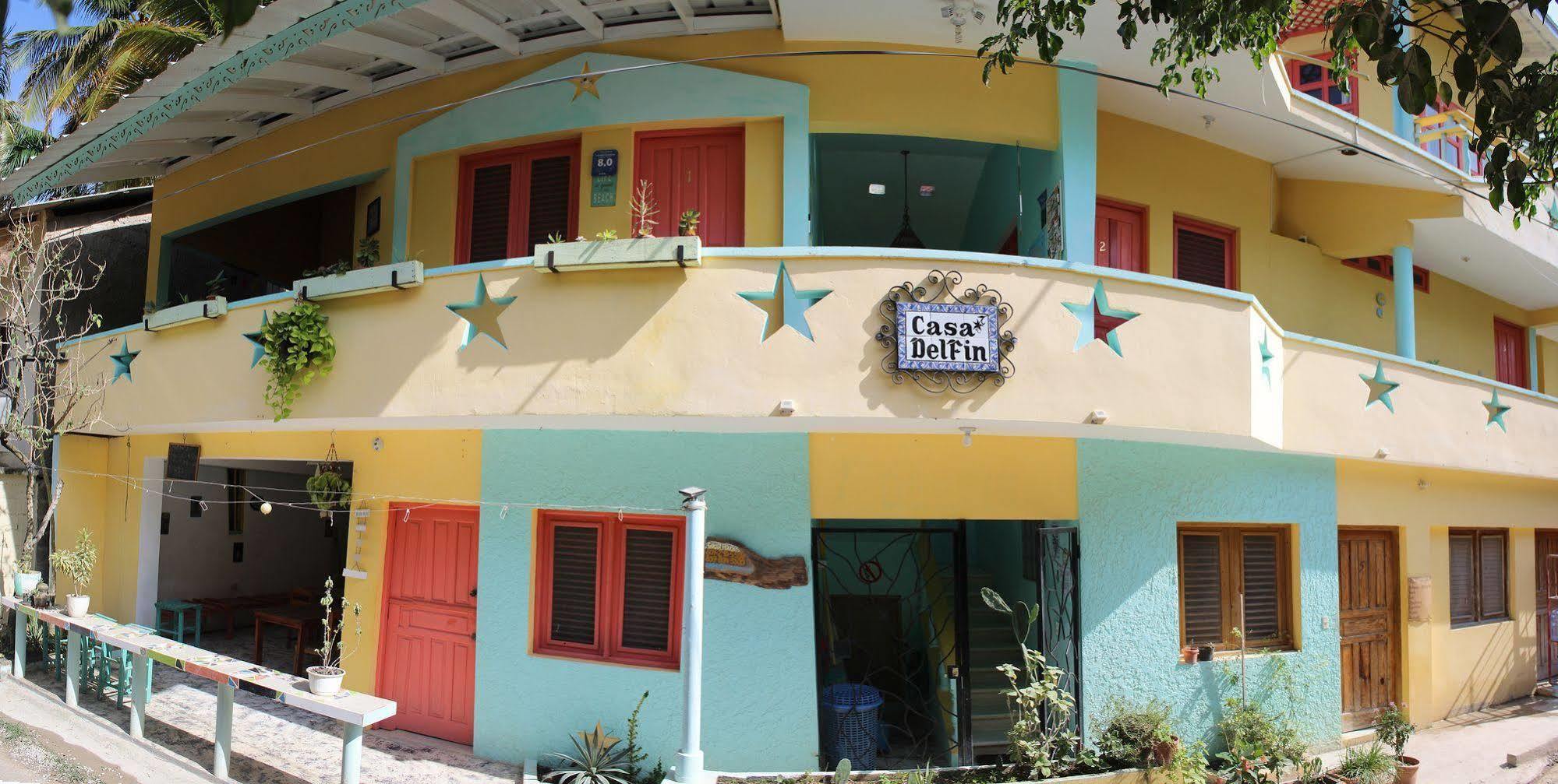 Casa Delfin 3*