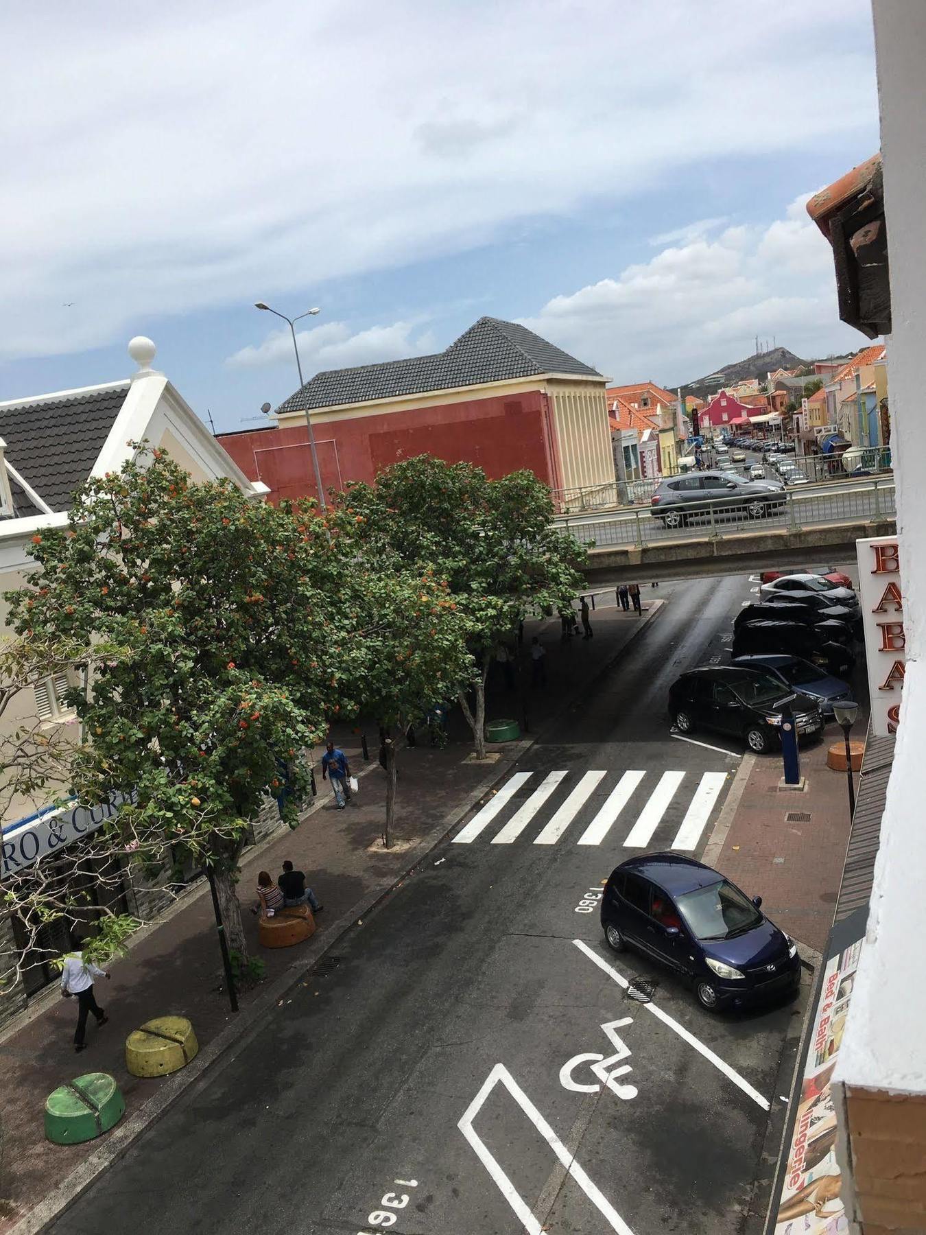 Hotel Curacao Willemstad