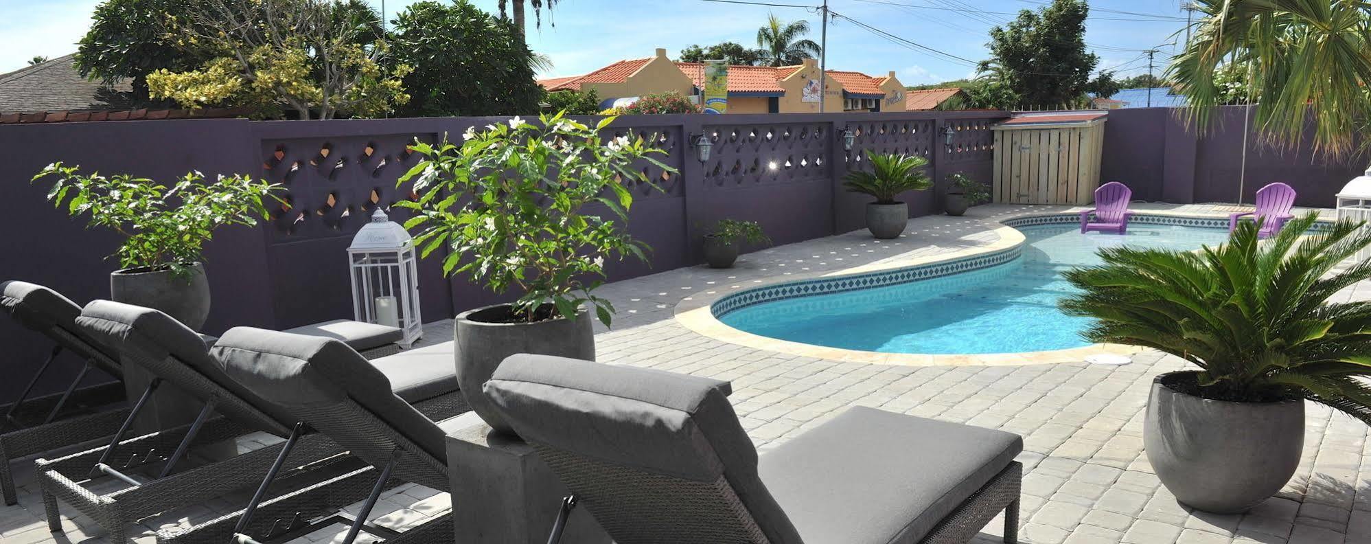 Cadushi Apartamento Oranjestad