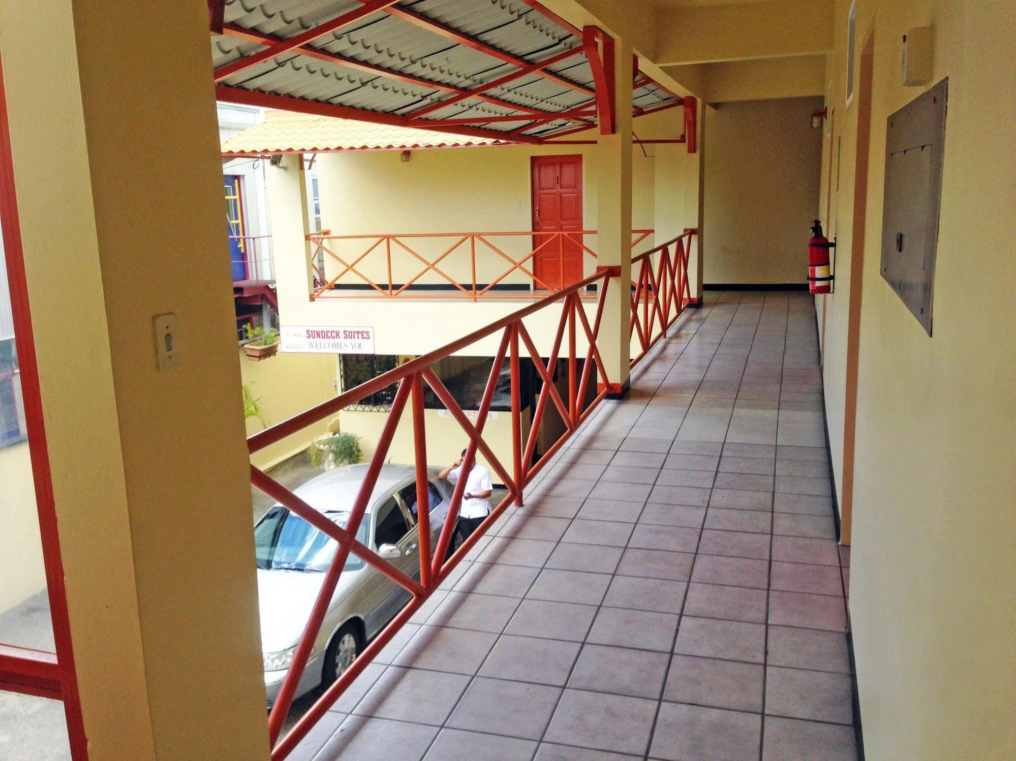 Sundeck 2* Port of Spain