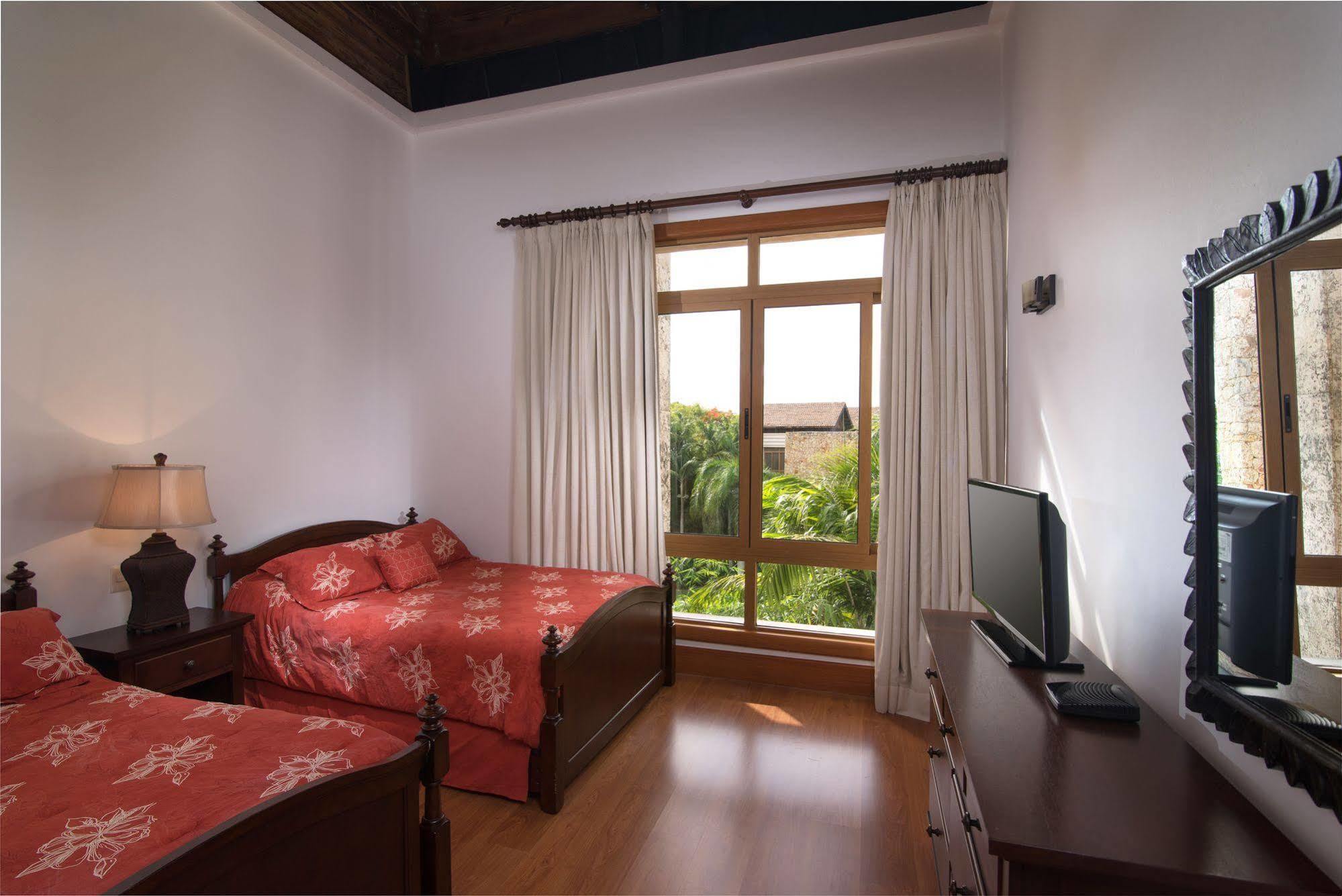 Aparthotel Los Altos Residences By Mint La Romana