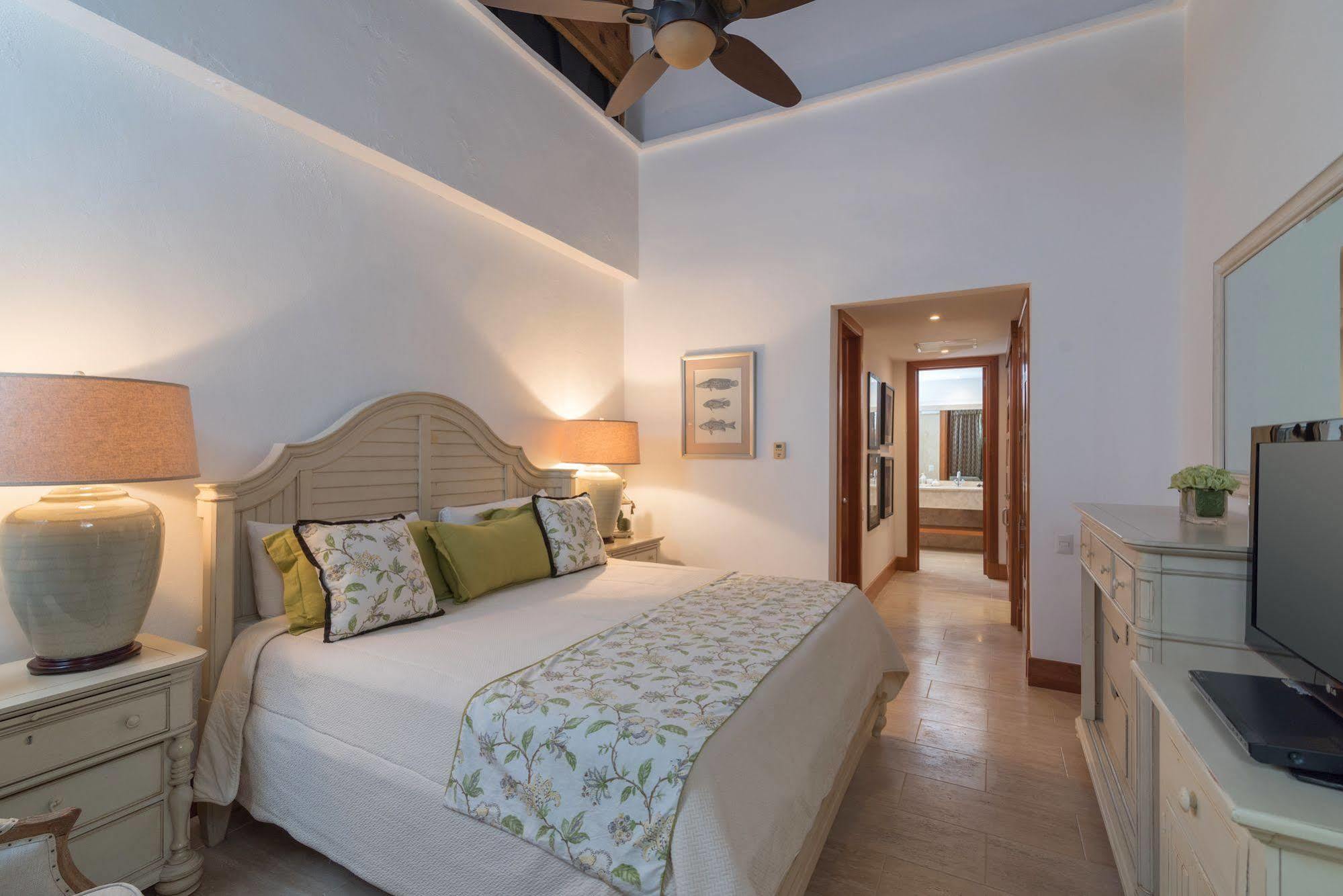 Los Altos Residences By Mint Aparthotel 5*