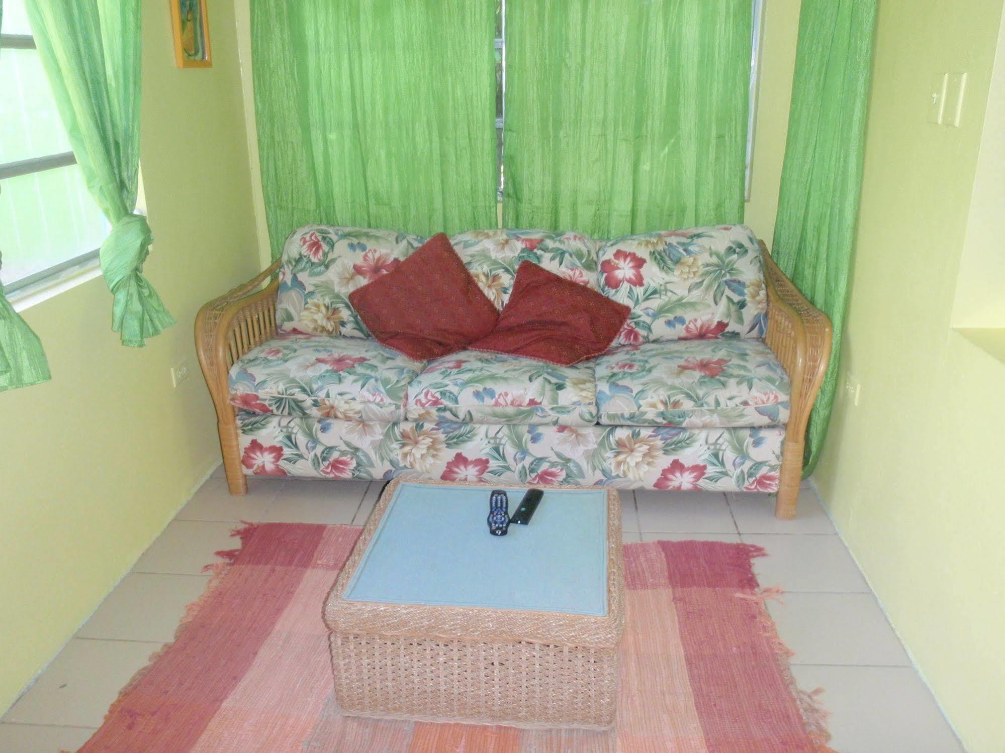 Eldemire's Tropical Island 3*