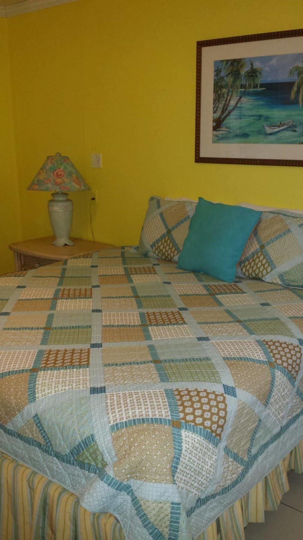 Inn Eldemire's Tropical Island George Town