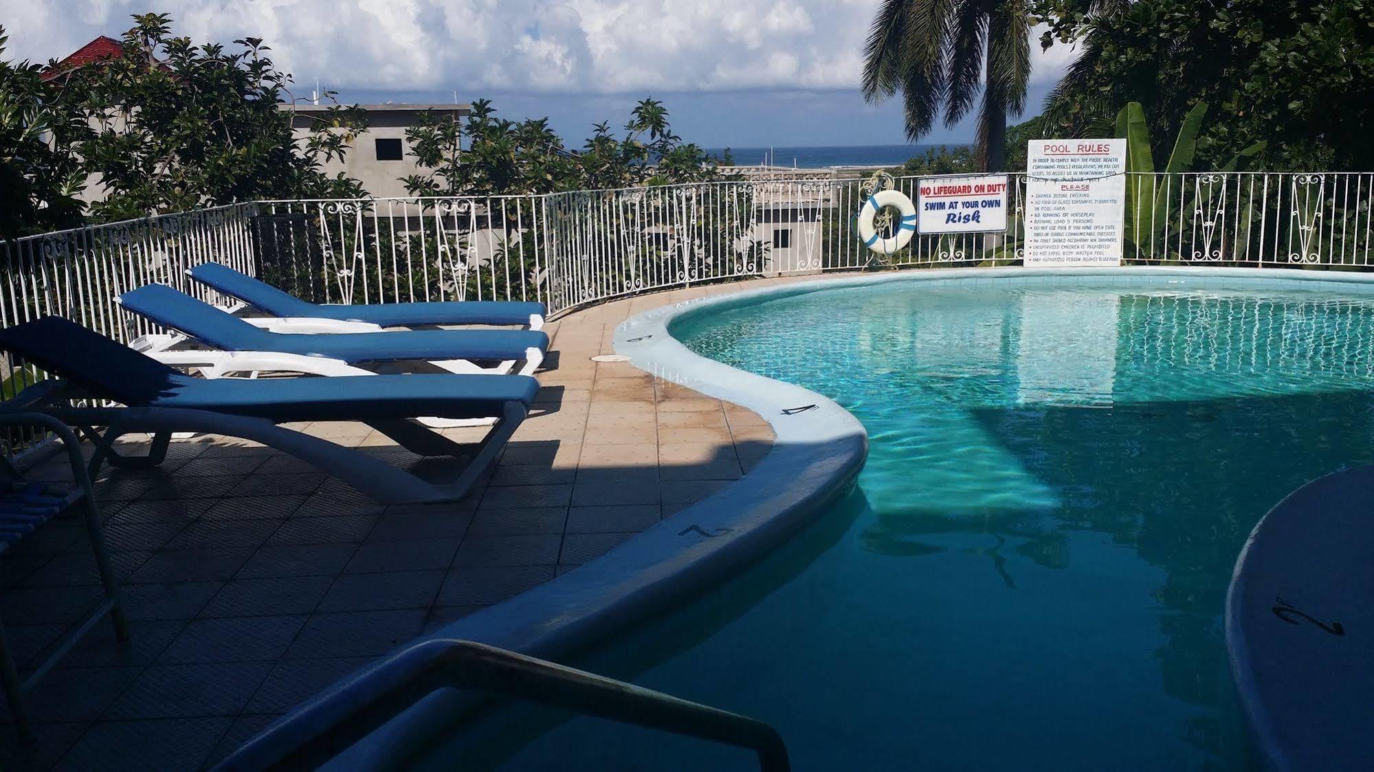 Palm View Hotel