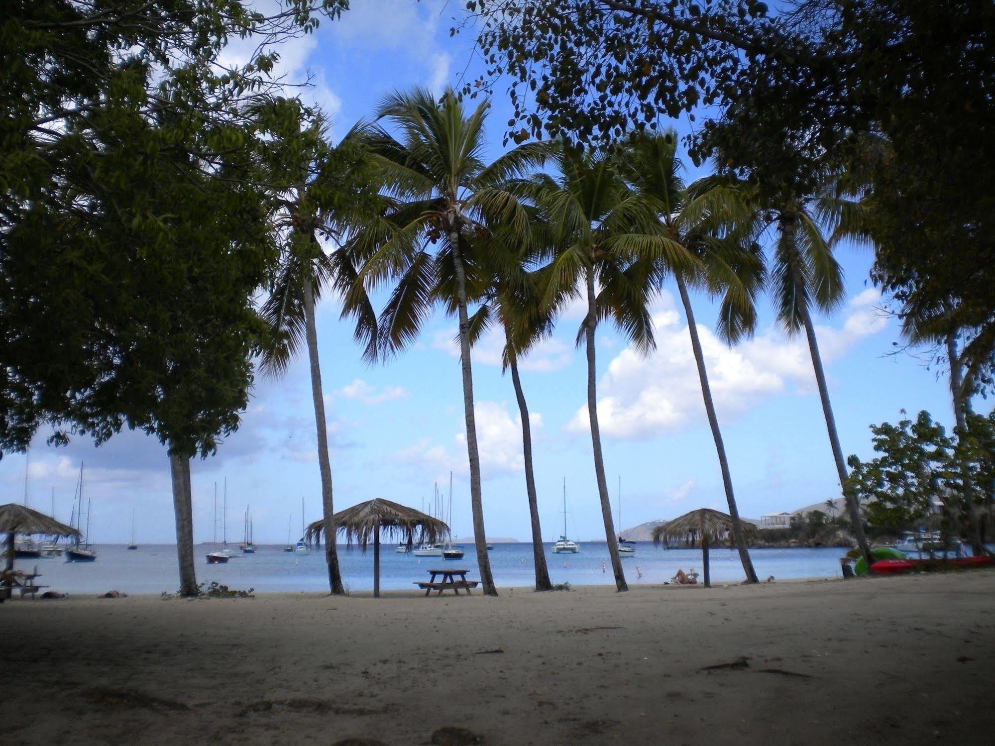 Virgin Islands 2*