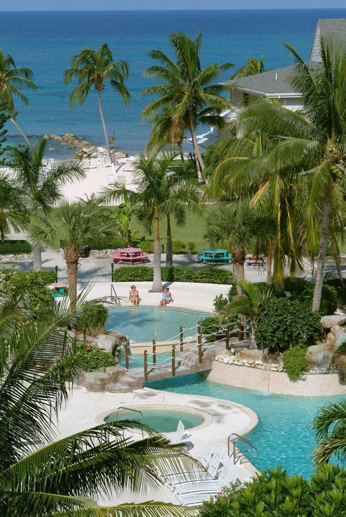 Apartment #207 Sunset Cove Seven Mile George Town