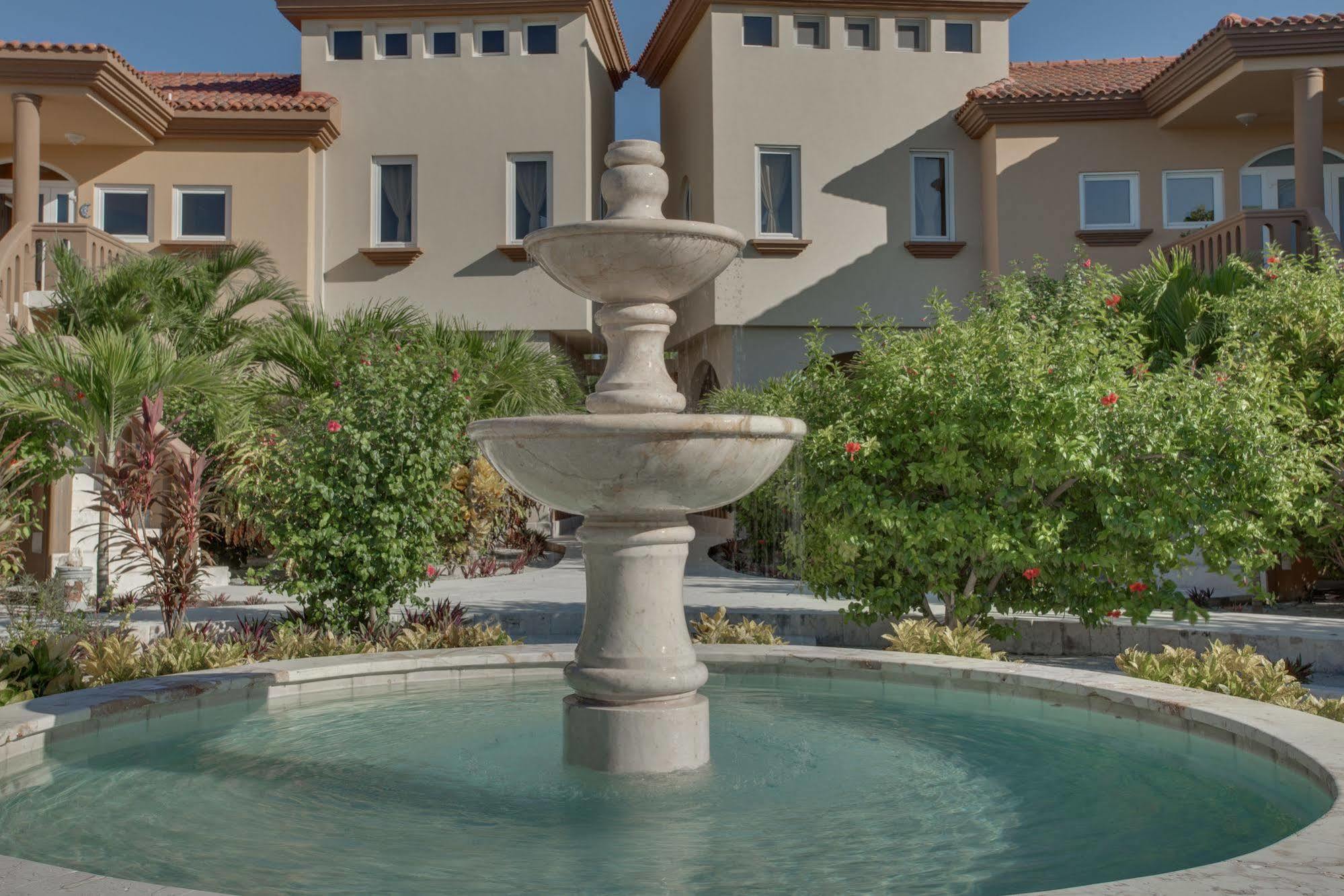 Belizean Cove Estates Hotel
