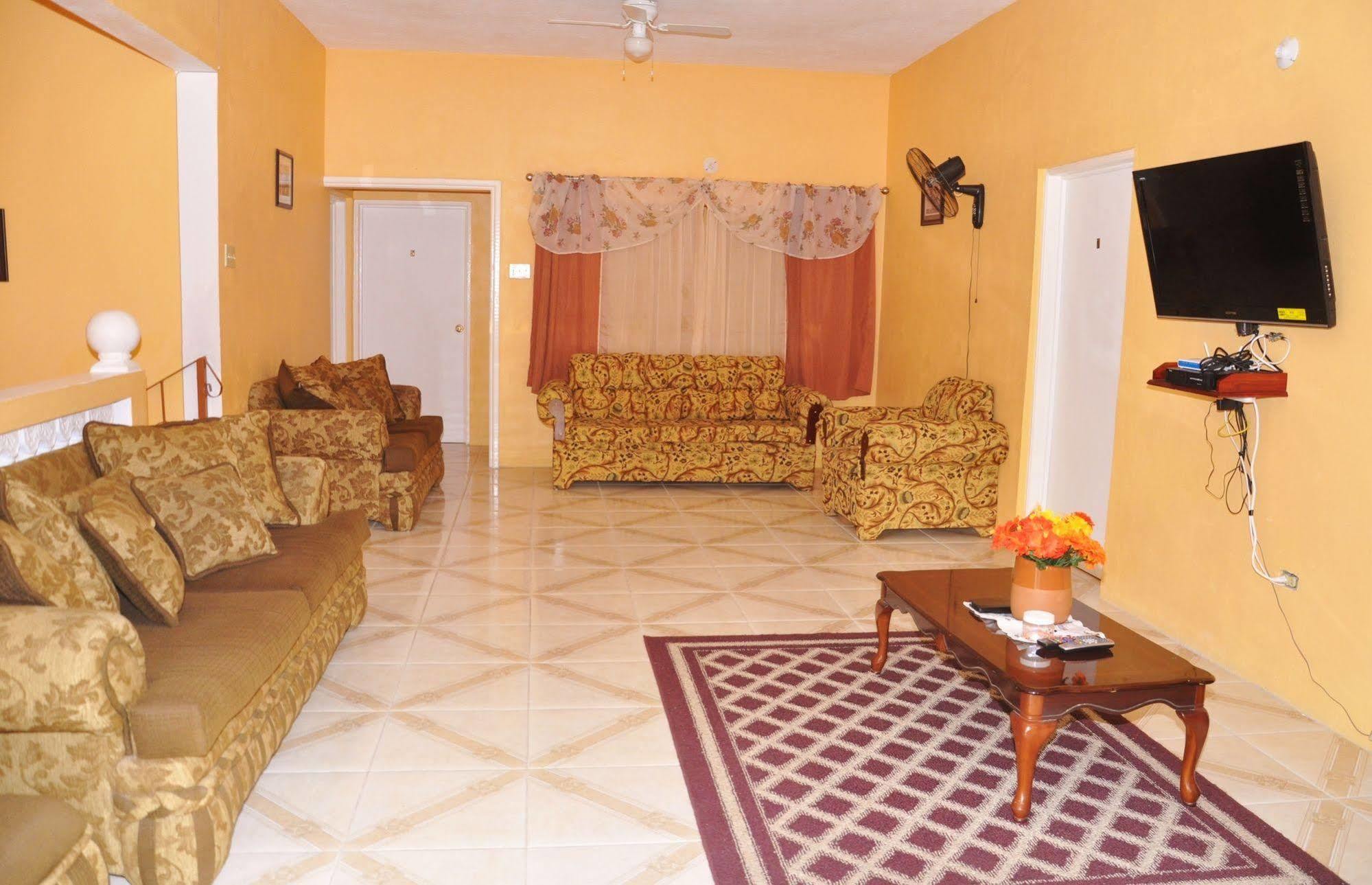 Mom's Village 2*