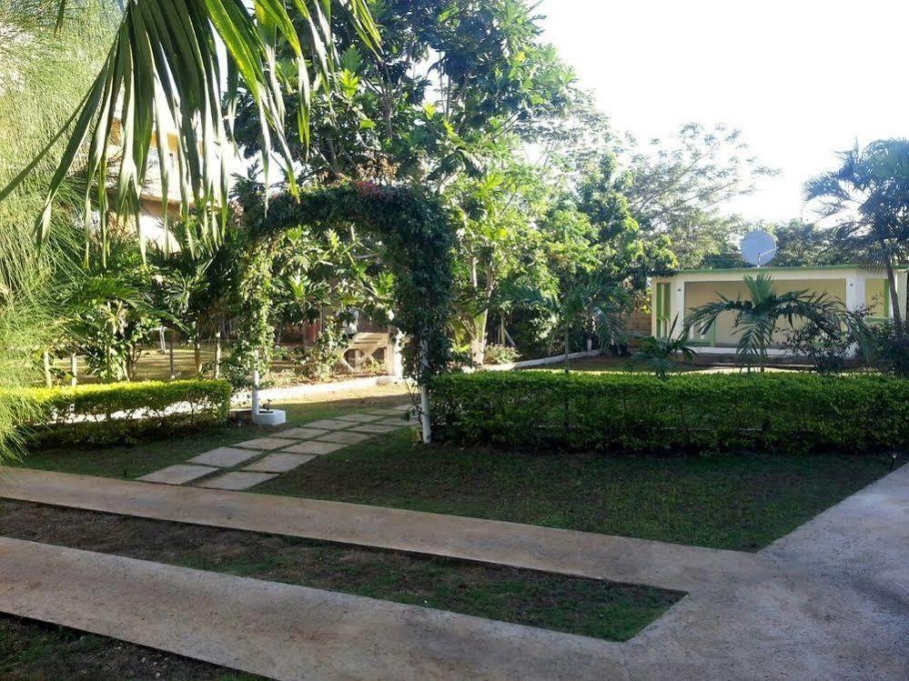 Mom's Village Bed & Breakfast