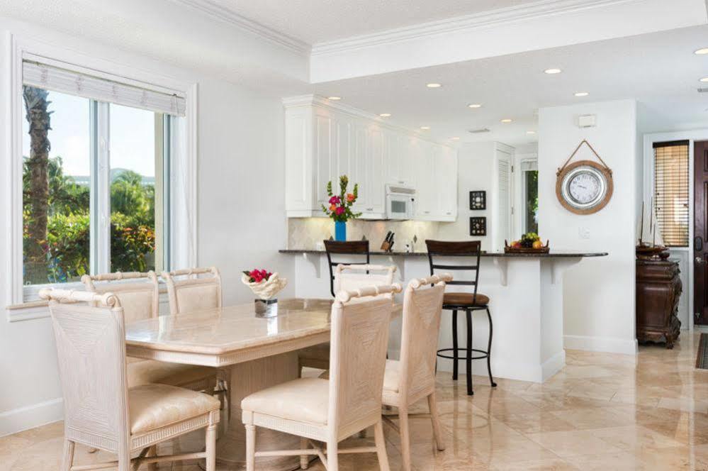 Grandview On Grace Bay