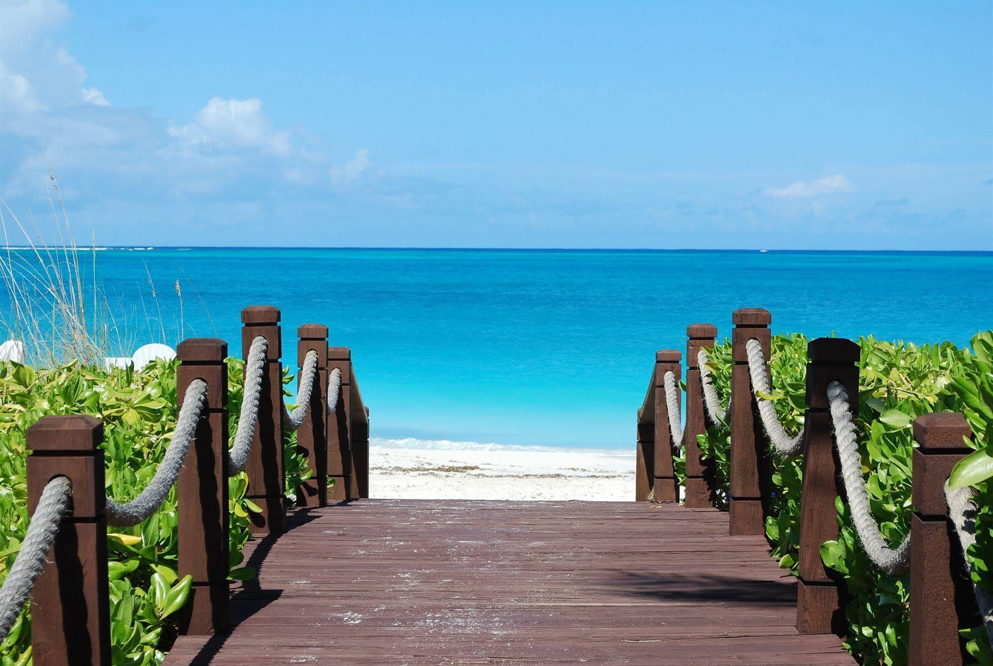 Grandview On Grace Bay