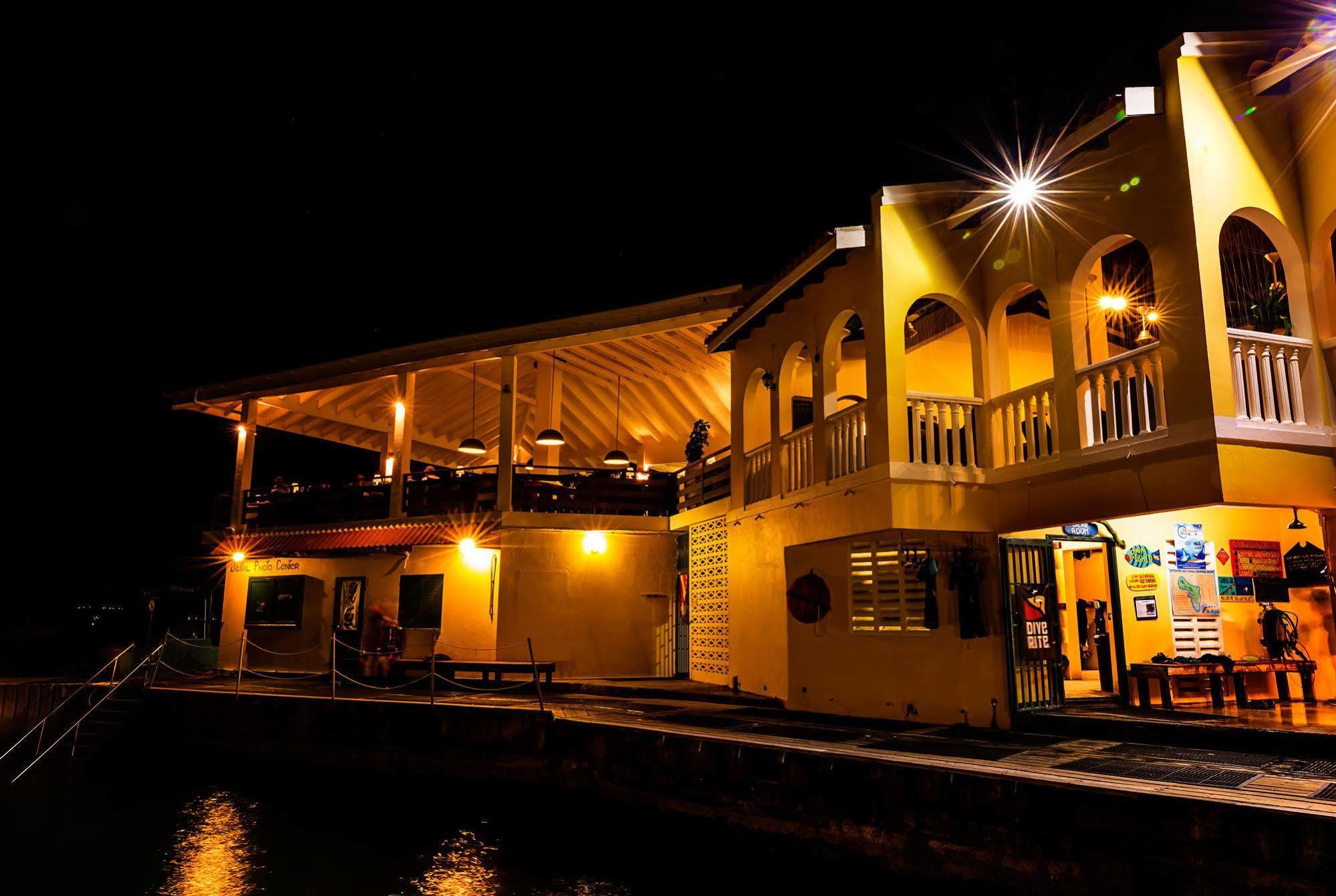 Buddy Dive 3* Kralendijk (Bonaire)