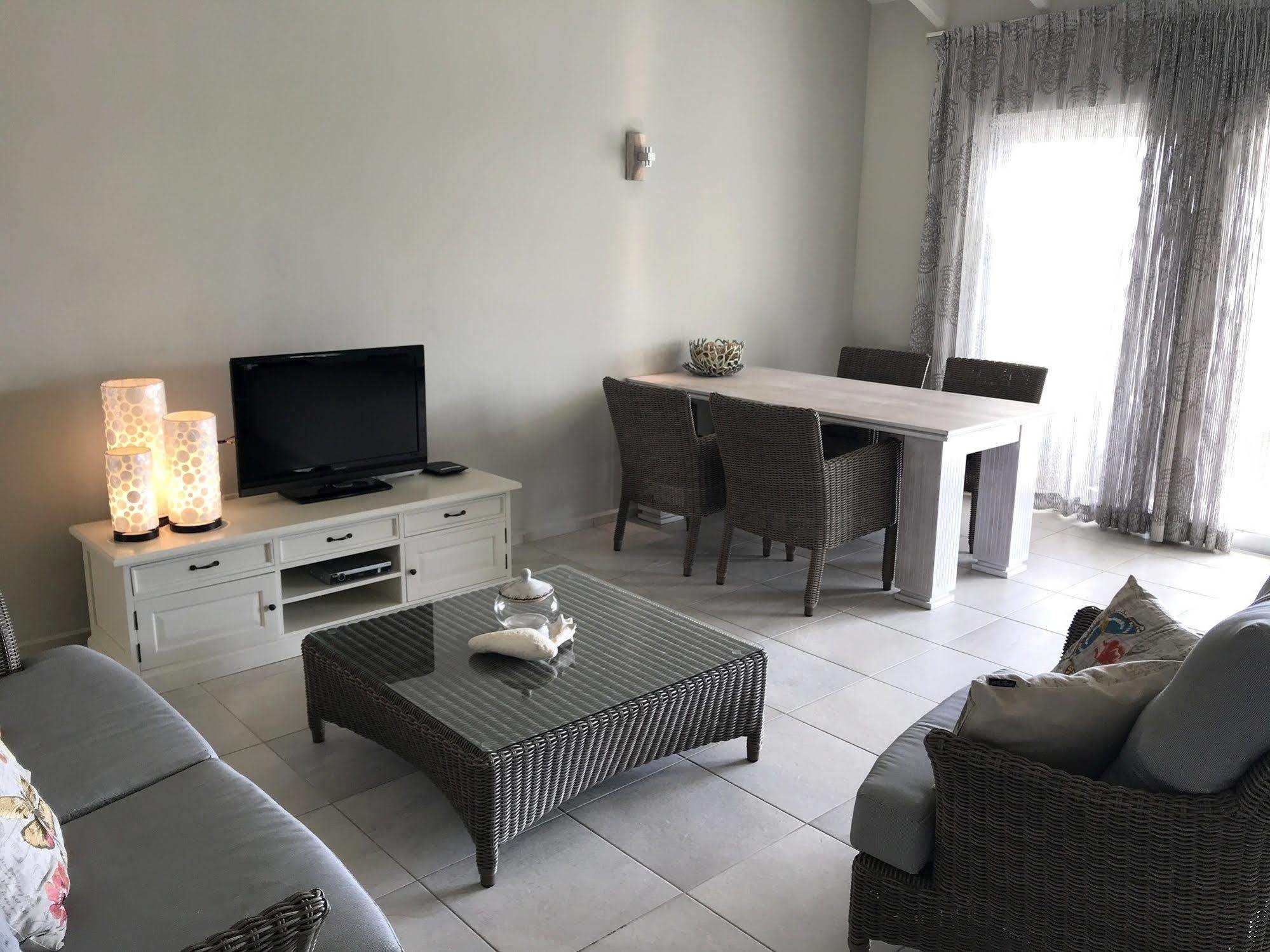 Curacao Luxury *