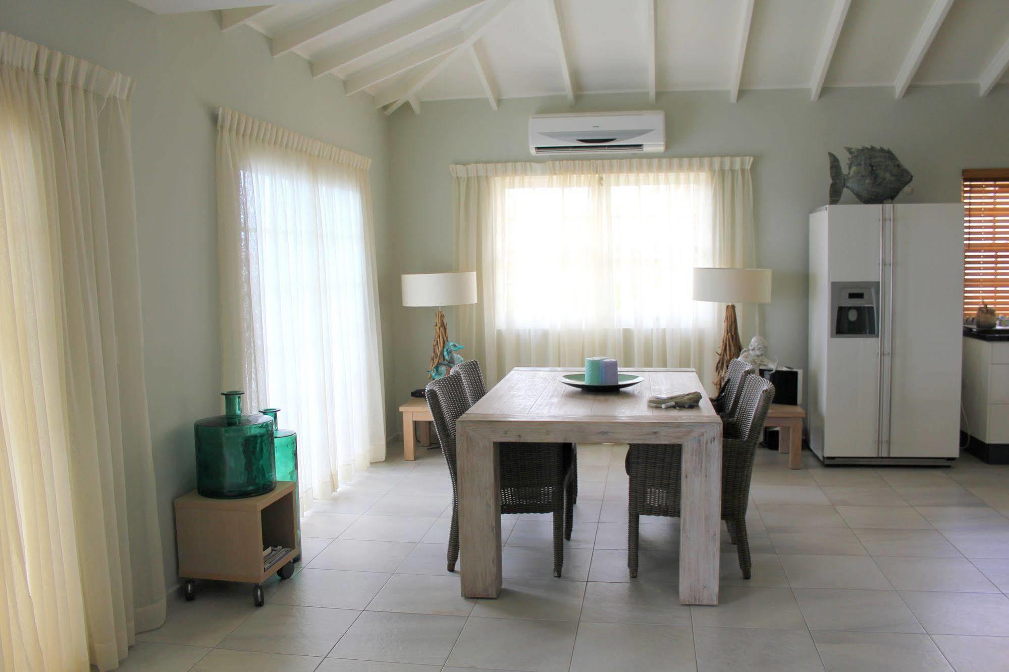 Curacao Luxury * Willemstad