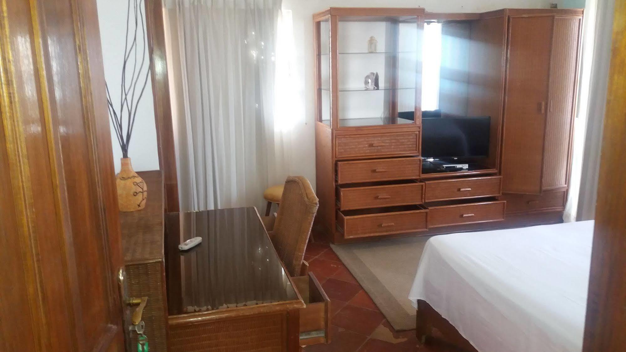 Hotel Palmeras / Estrellas 2*