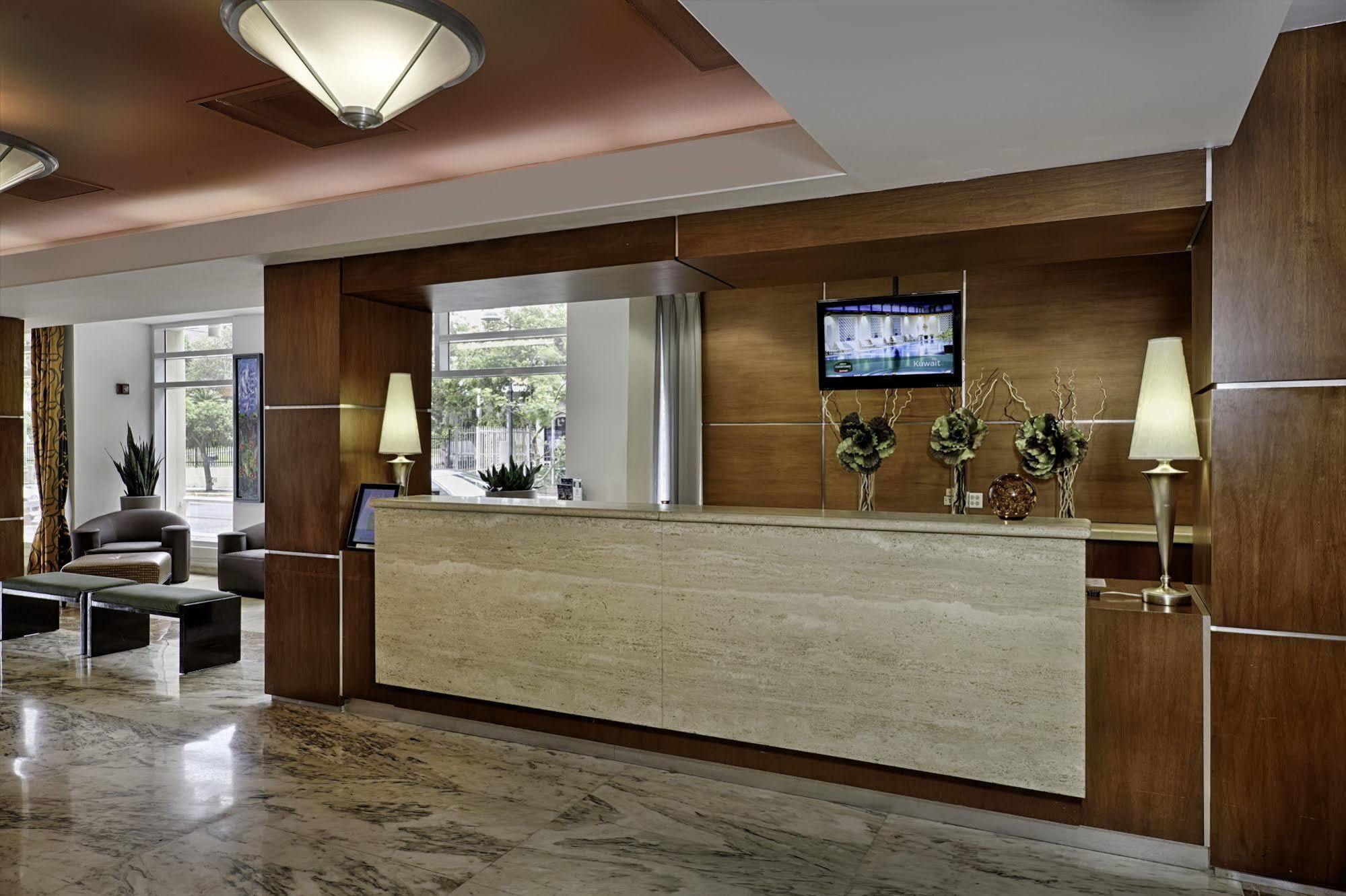 Courtyard By Marriott Miramar San Juan