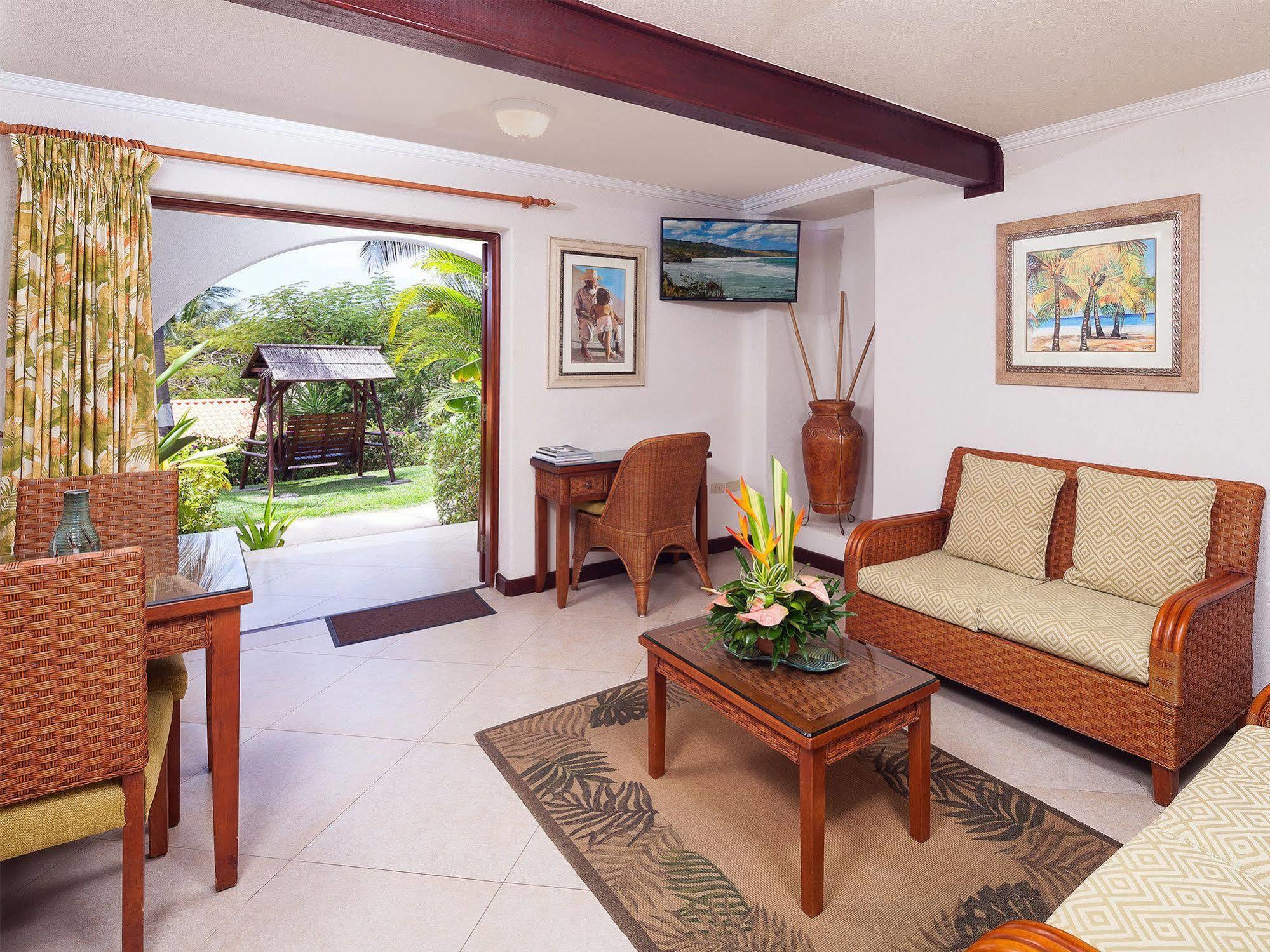 Sugar Cane Club & (adults Only) Resort
