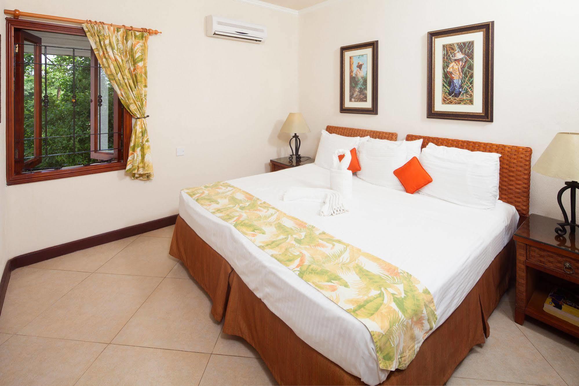 Sugar Cane Club & (adults Only) Resort