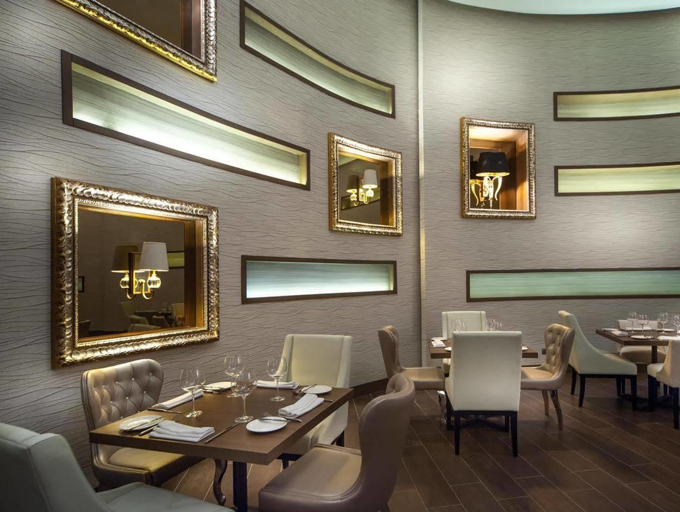 Embassy By Hilton 4*