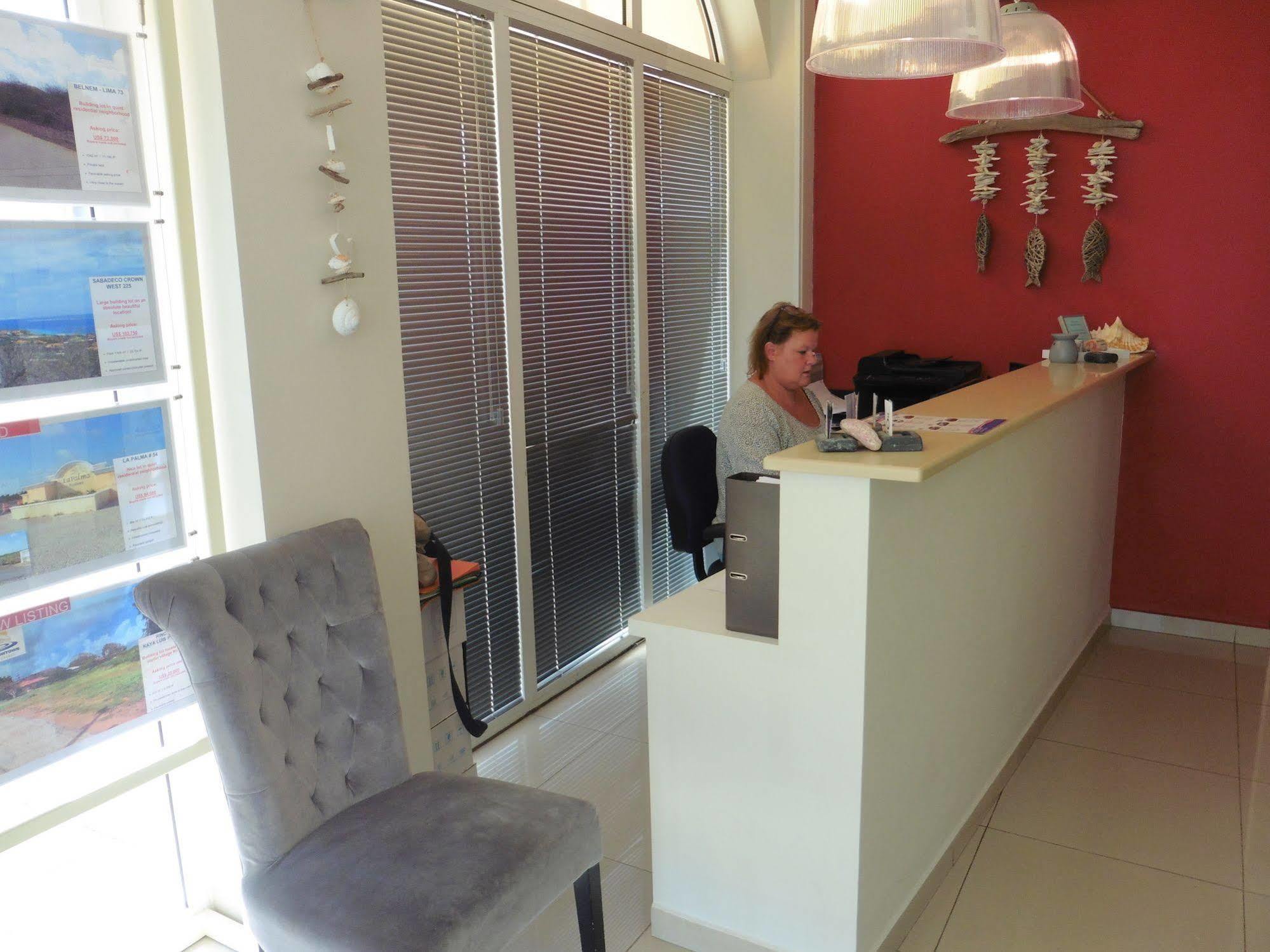 Hotel The Downtown Bonaire 3*
