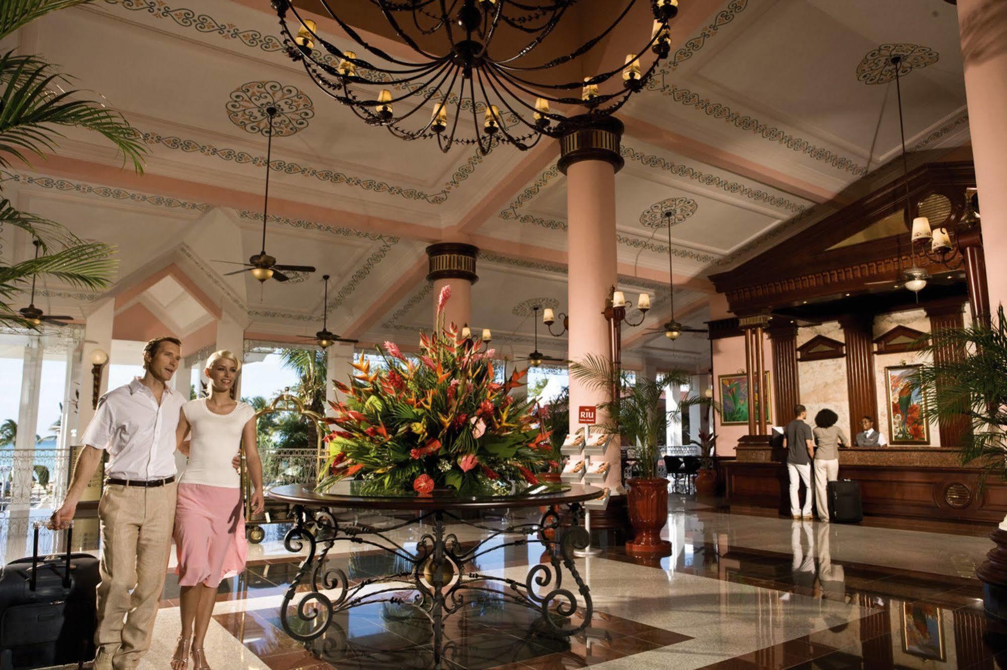 Riu Palace Tropical Bay Hotel