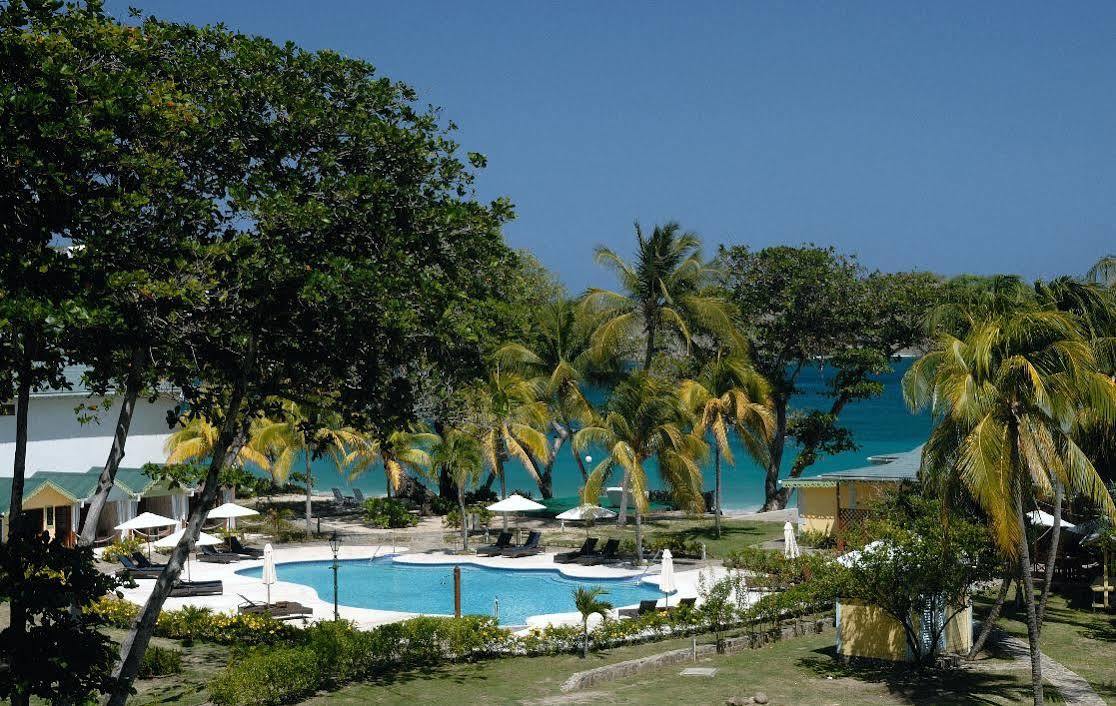 Bequia 3* Port Elizabeth