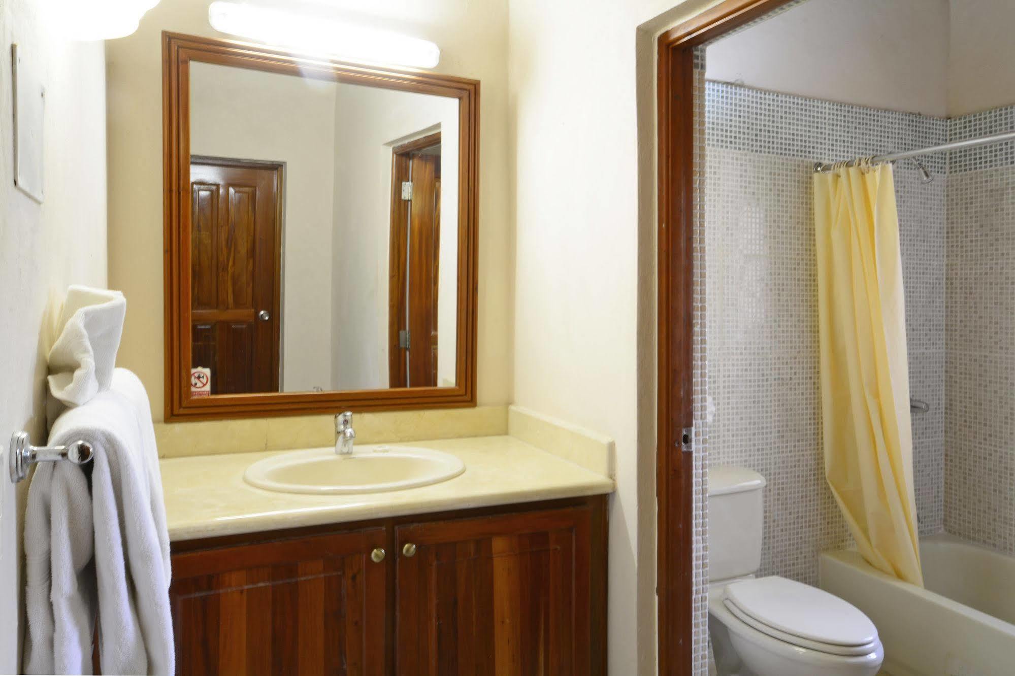 Caribey Aparthotel