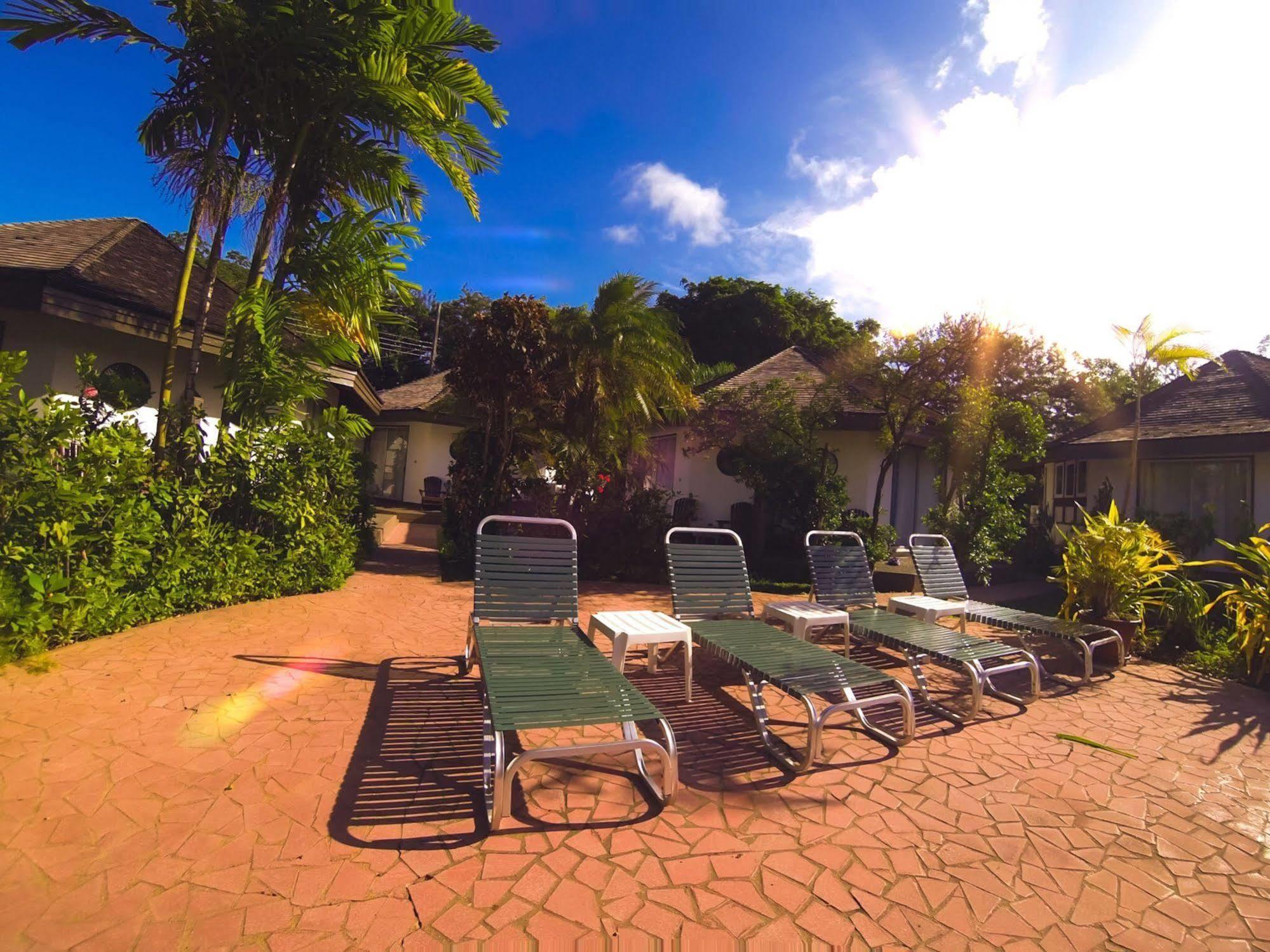 Hotel Kariwak Village Holistic Haven Crown Point