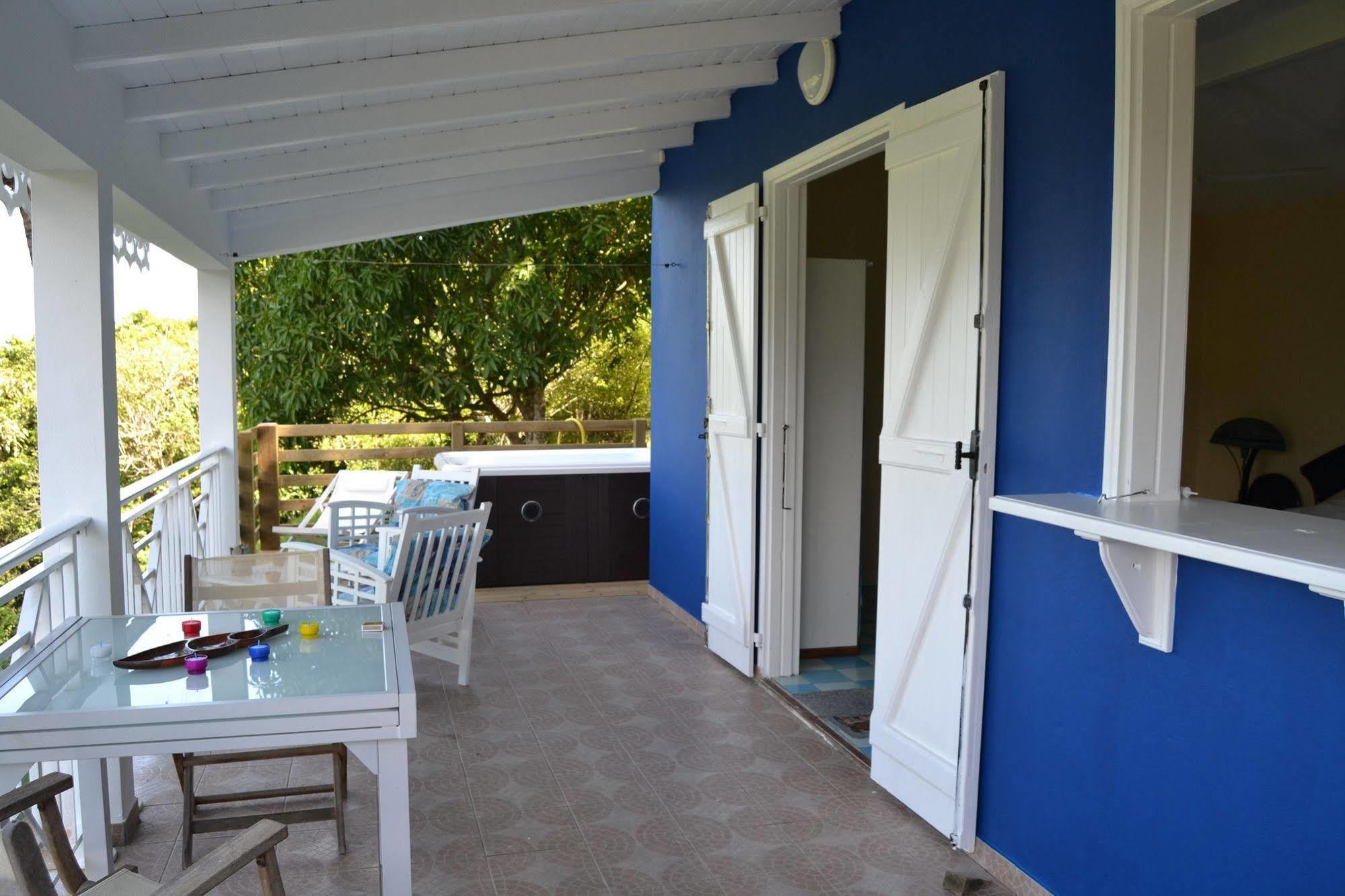 Holiday home Habitation Pineau Deshaies