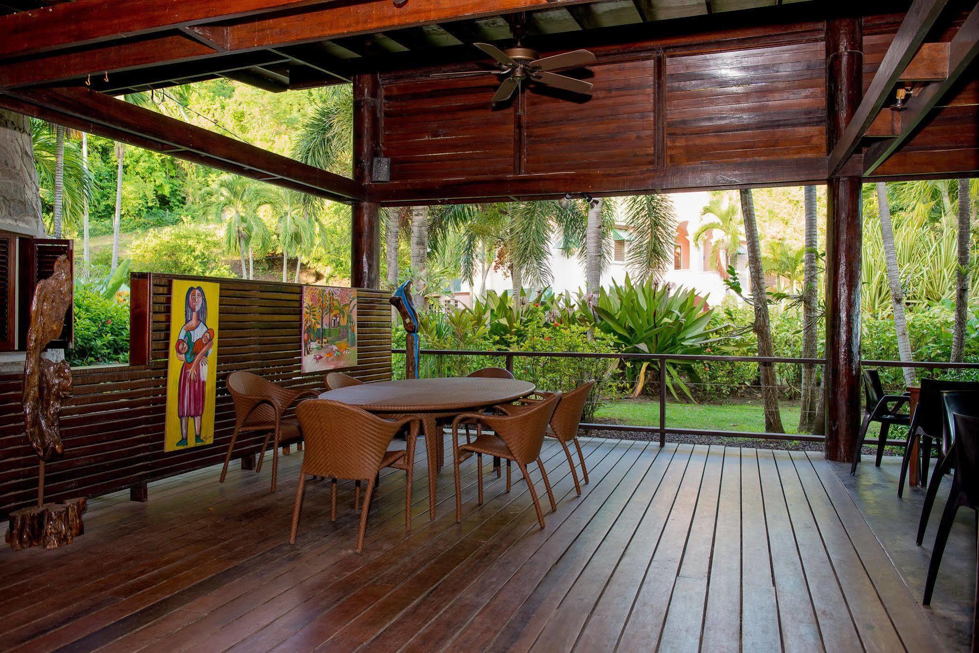 Apartment La Sagesse Bay View *