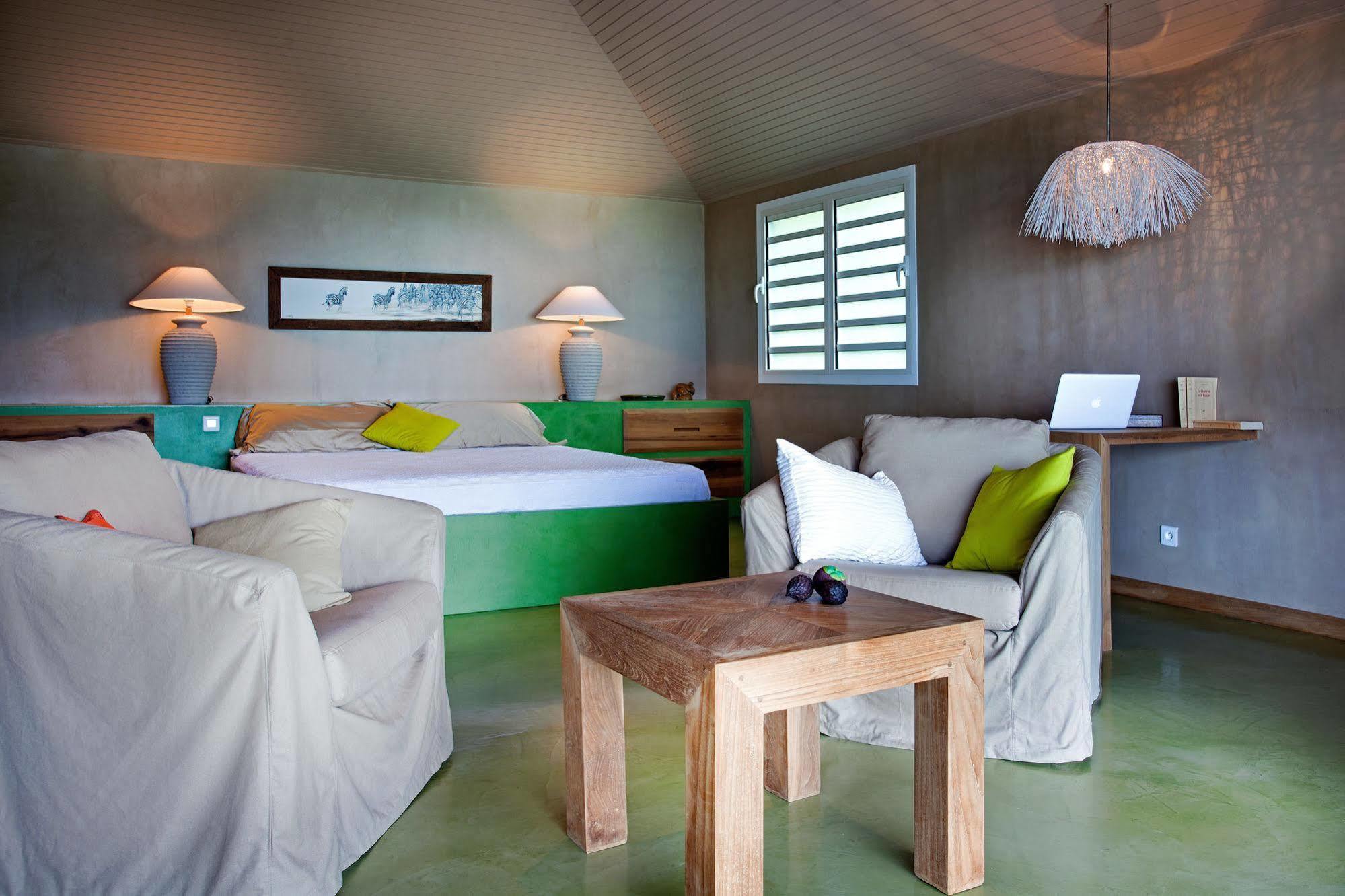 Karibuni Boutique (adults Only) Cul de Sac
