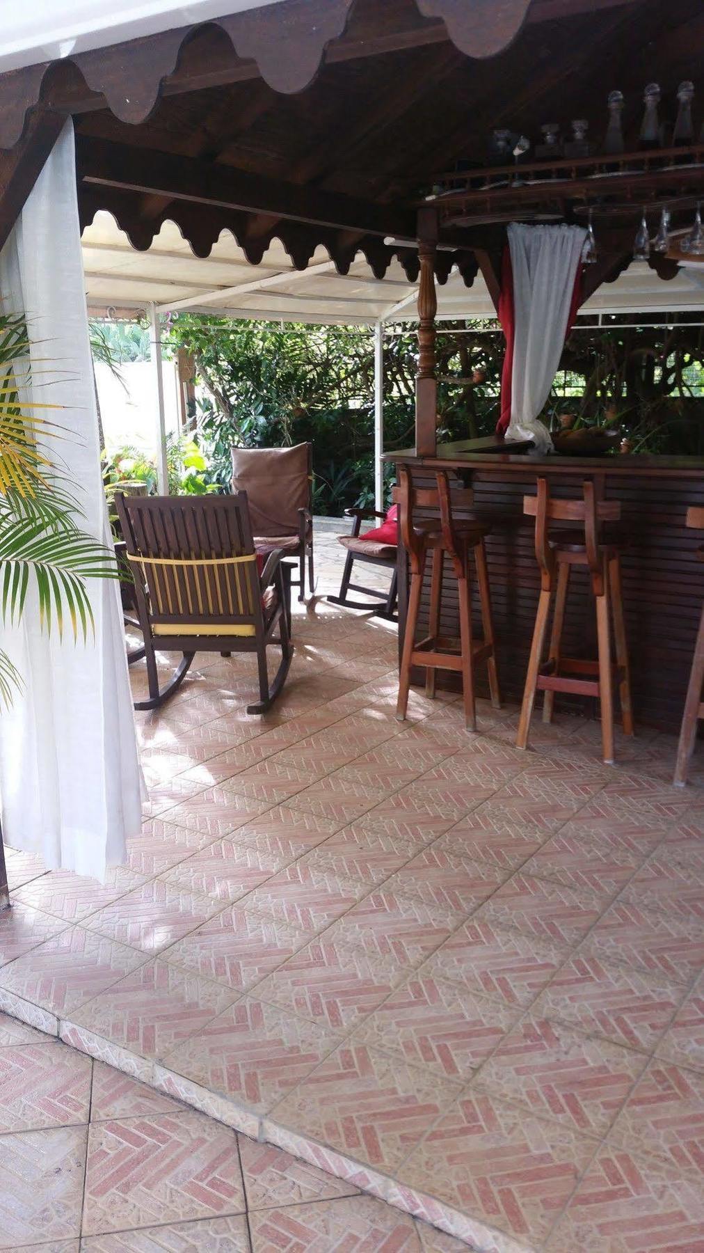 Hotel La Sainterosienne Sainte-Rose