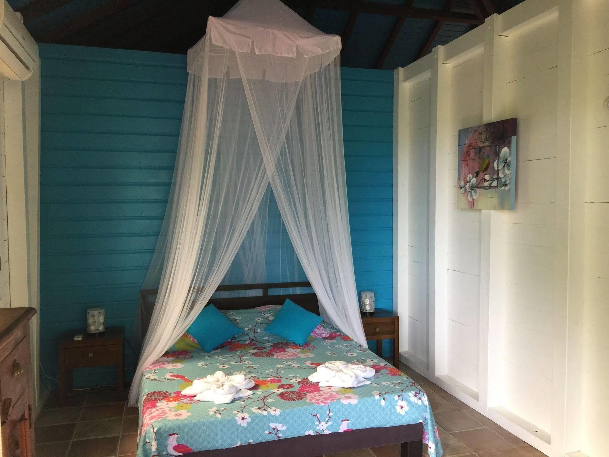 L'ilot Palmiers Guest house Pointe-Noire