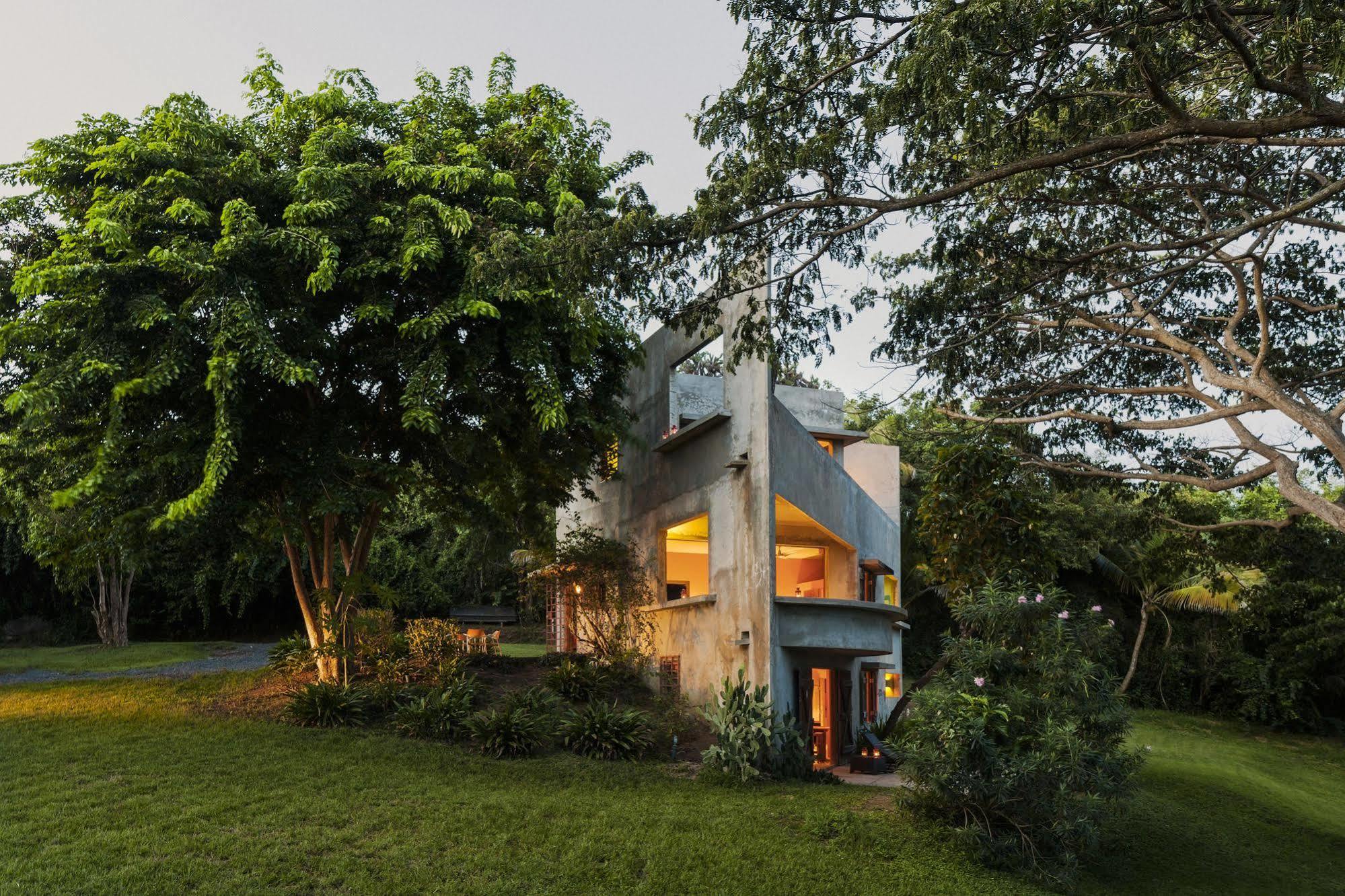 Hotel Hix Island House 3*