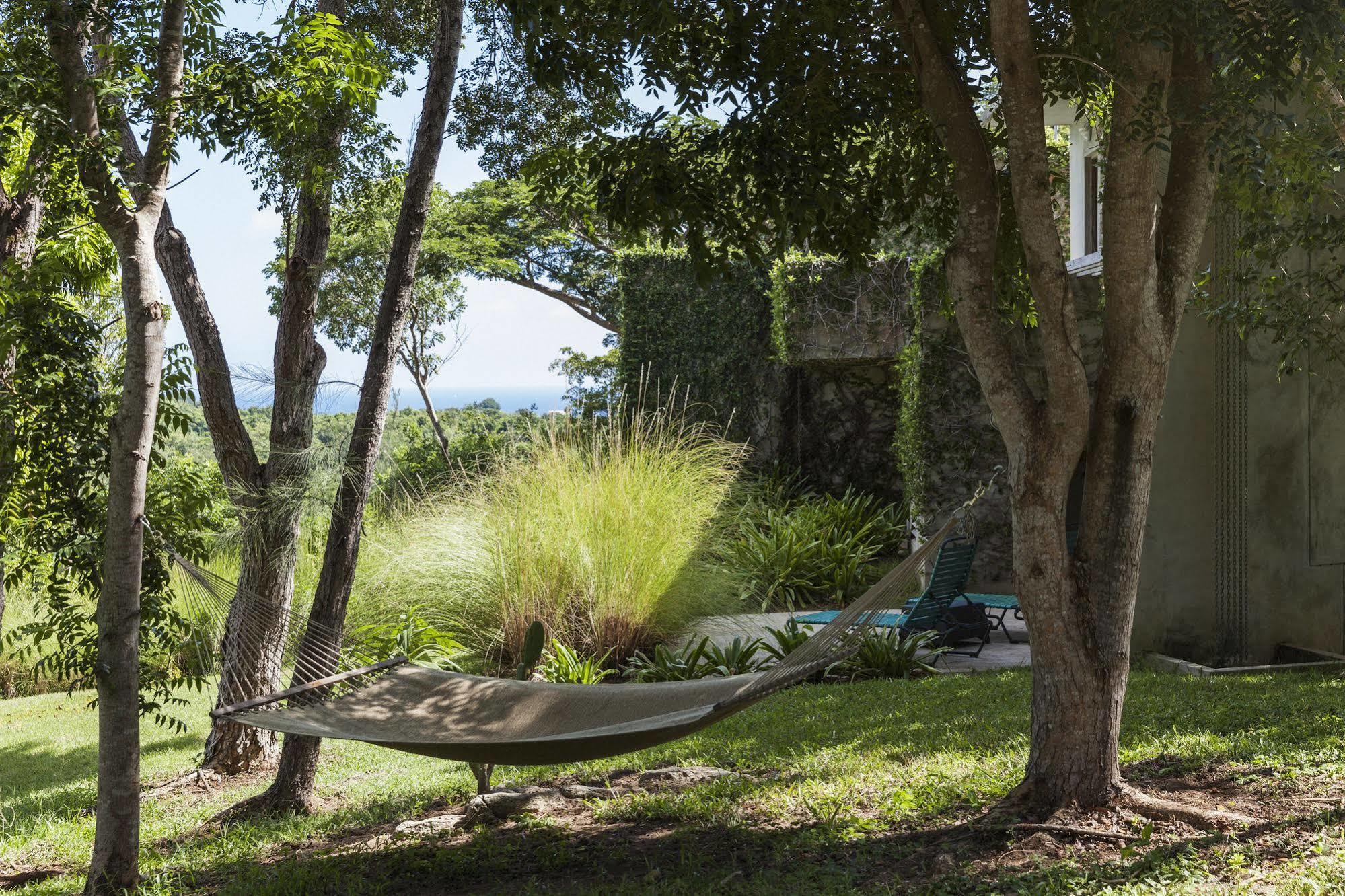 Hix Island House Hotel