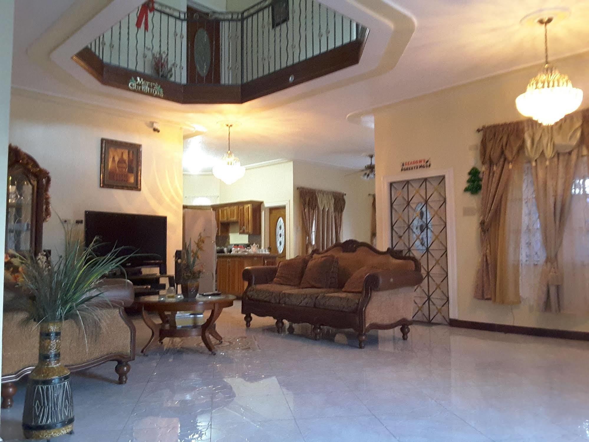 Cazwin Montego Bay