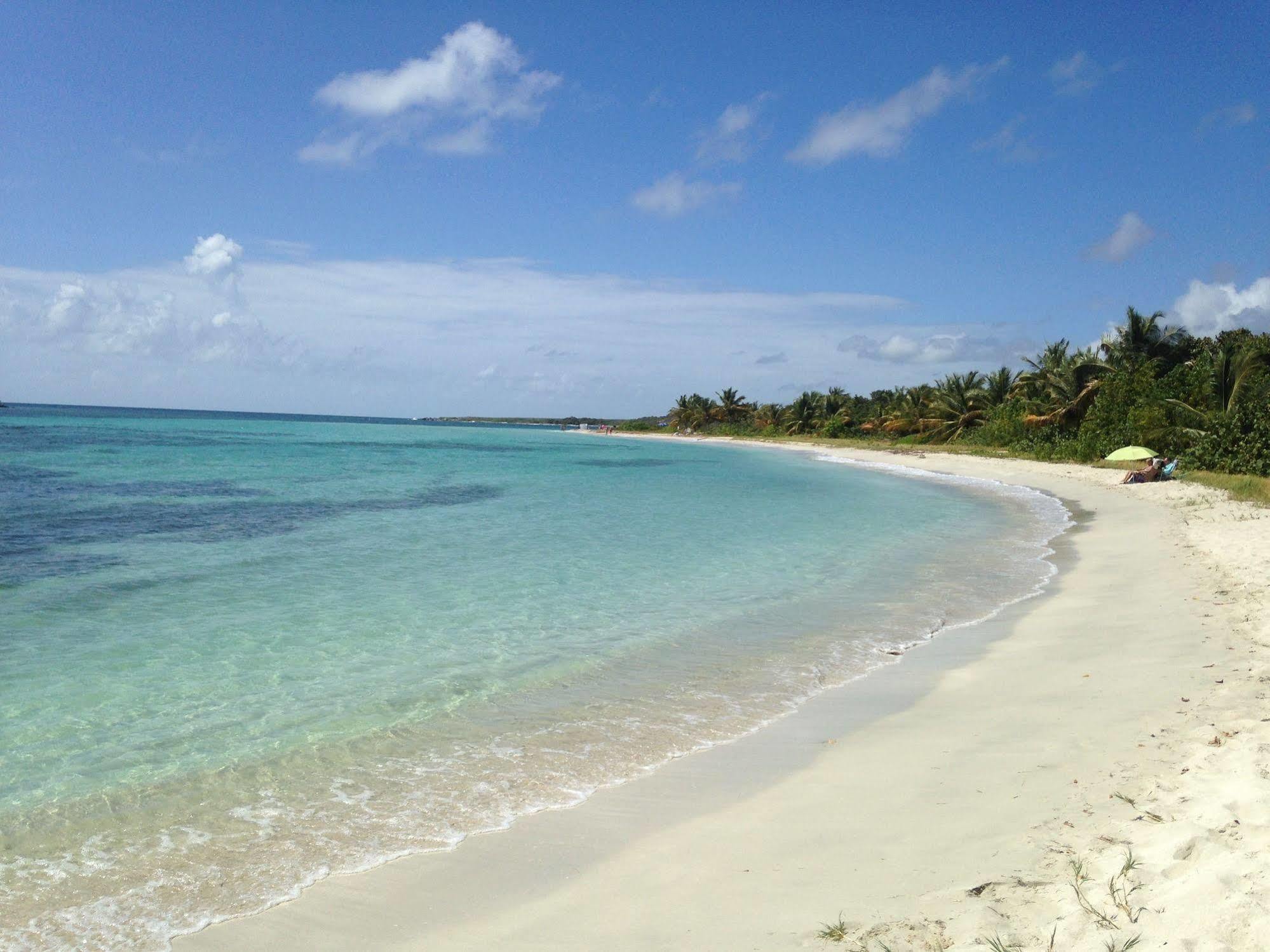 Good Vibe 4* Vieques