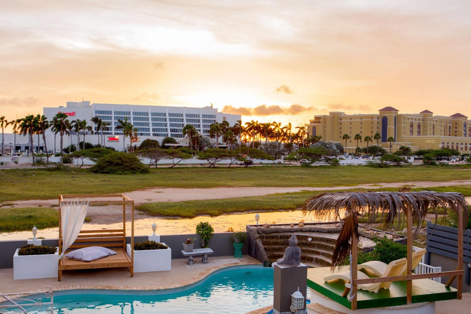 Modern Aruba Hotel Noord