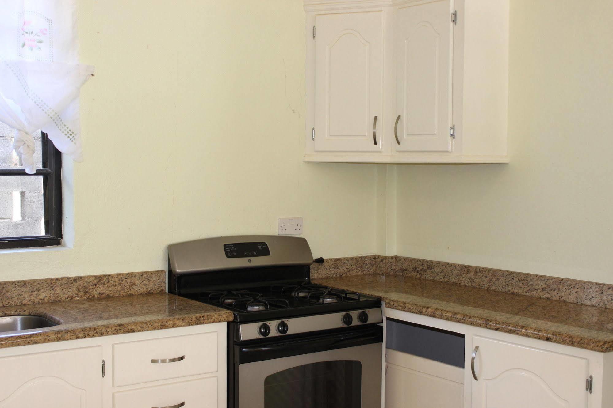 Fortville Guest house 3*