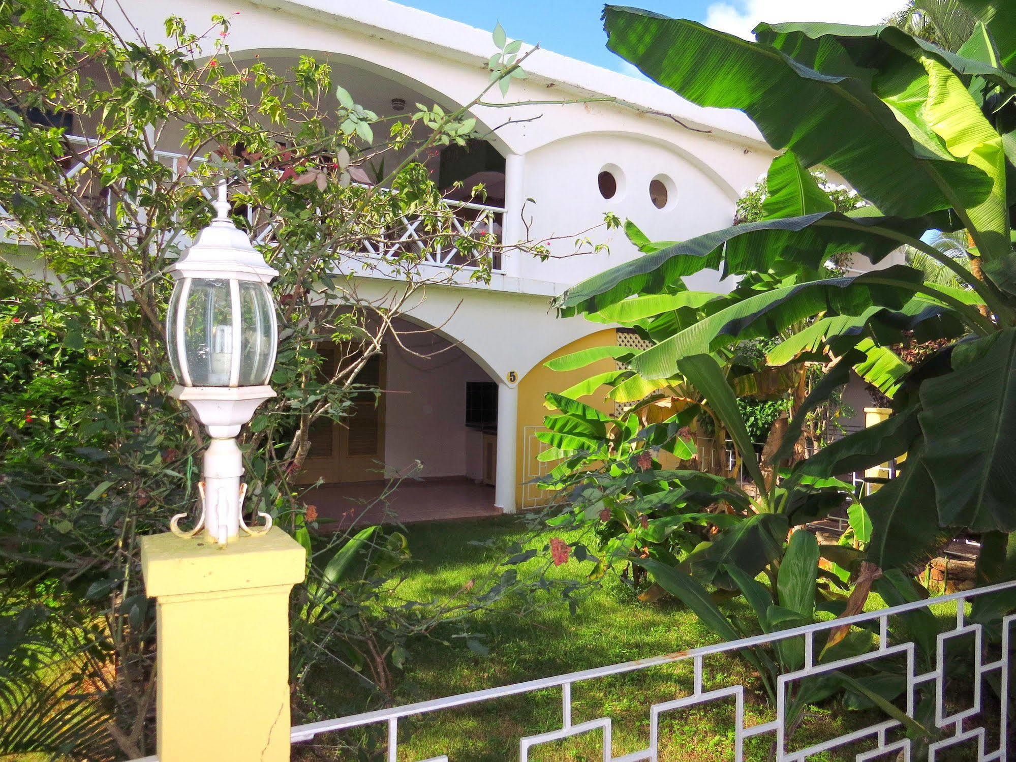 Playita Hotel