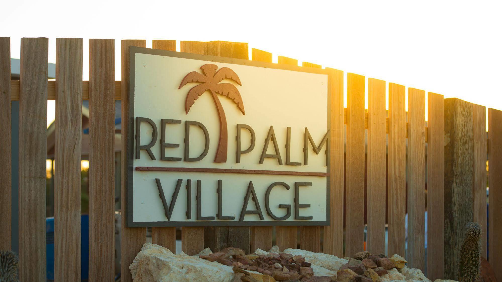 Resort Red Palm Village Playa