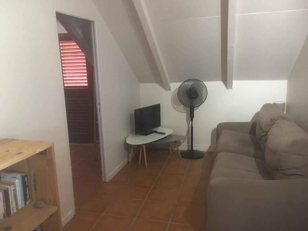 La Nantillaise Apartment Bouillante