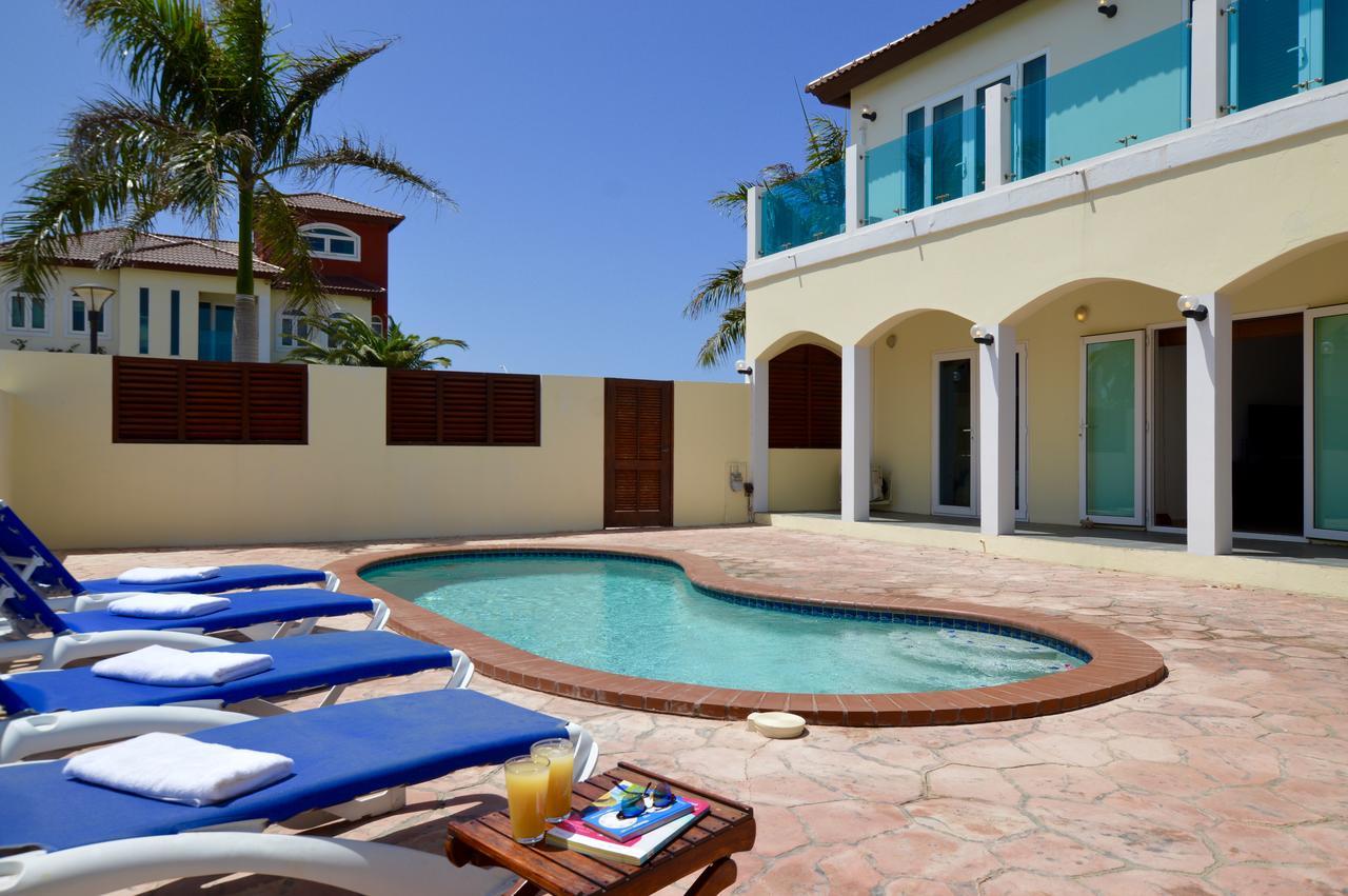 Merlot Villas Aruba Palm Beach
