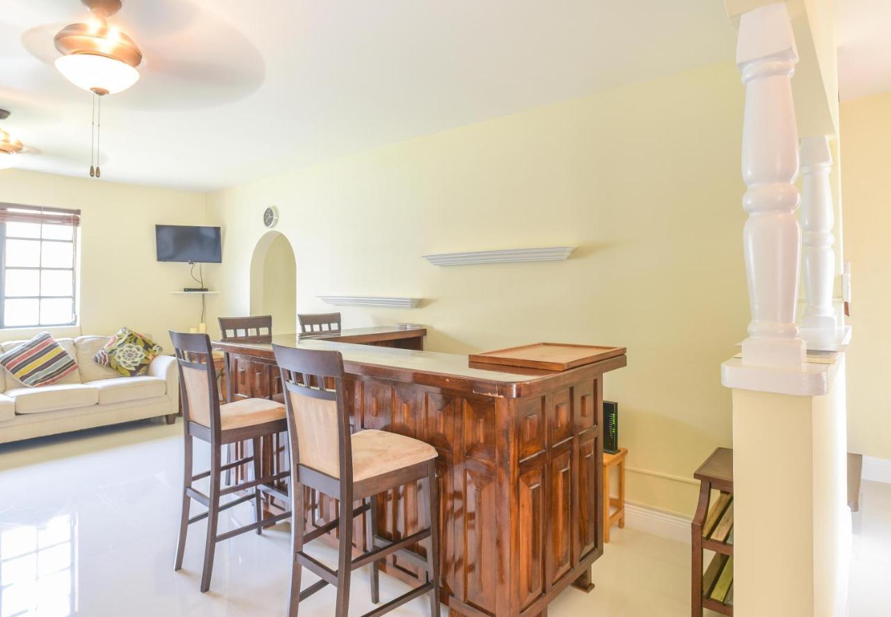 Casa de hóspedes Addison Lee Cayman