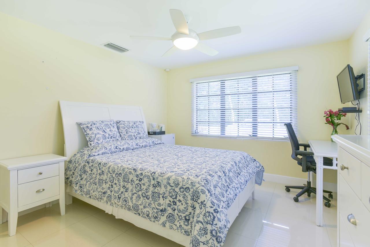 Addison Lee Cayman Casa de hóspedes