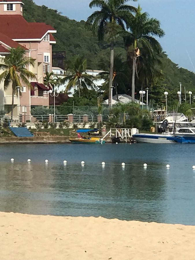 At Sandcastles Apartment Ocho Rios