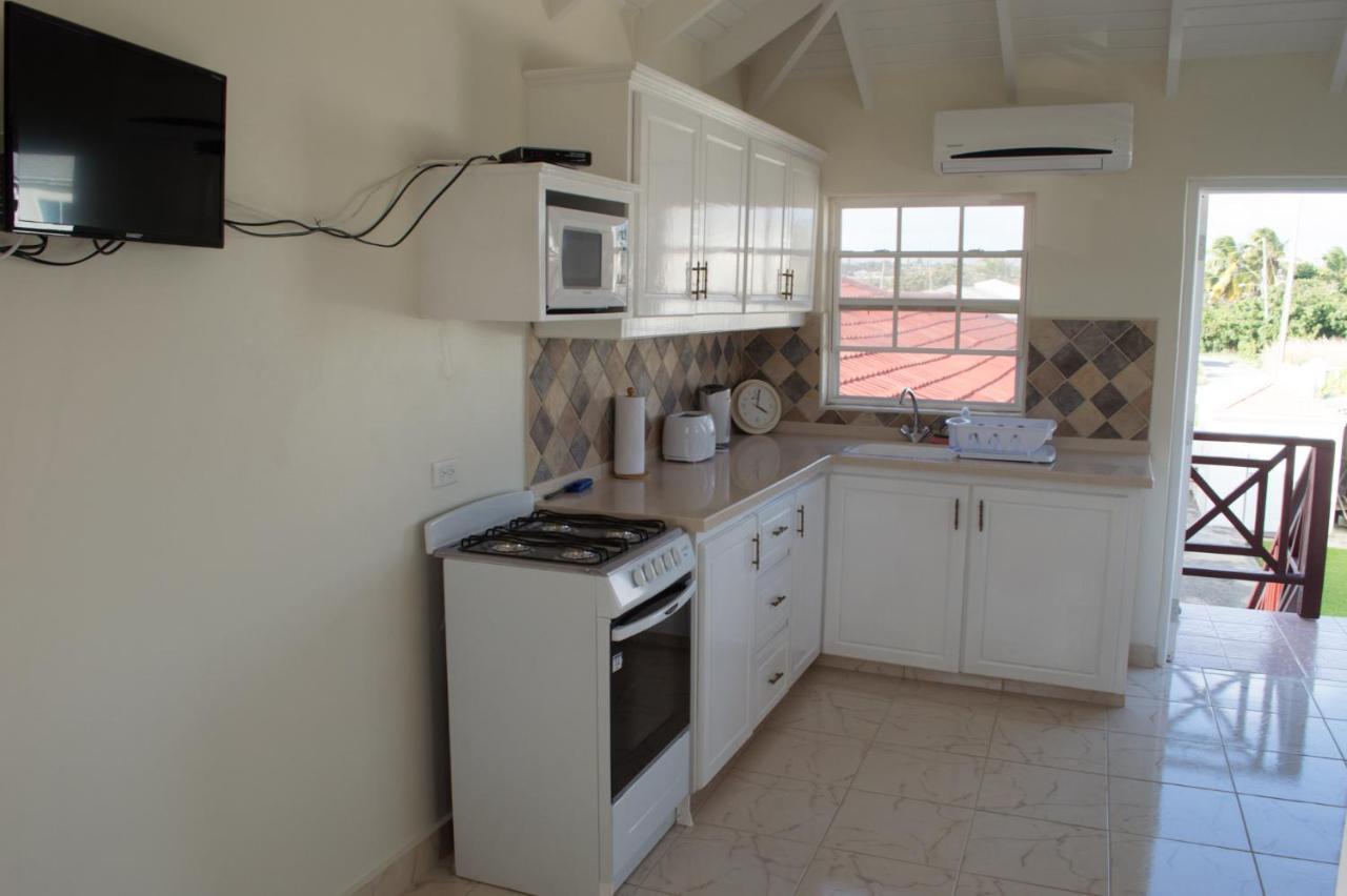Plover Court Apartment *