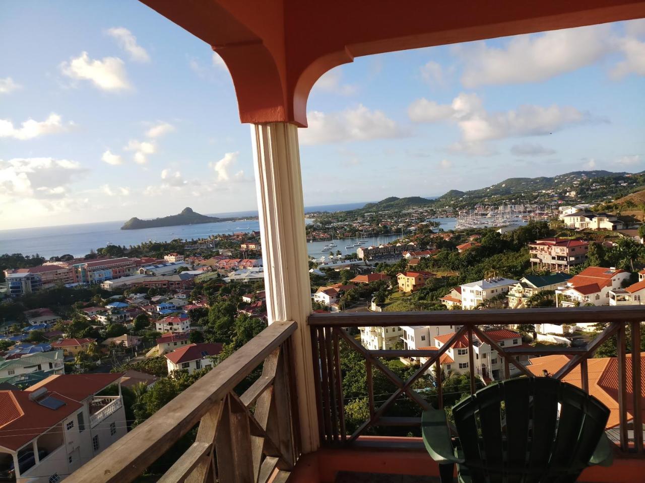 Seaview Apartment *